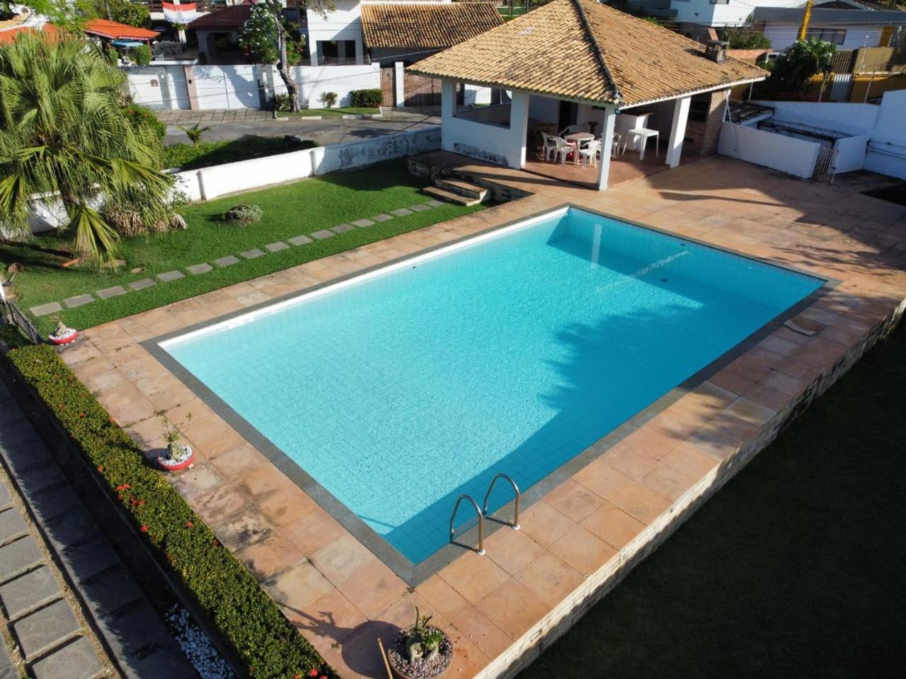 Casa Vilas do Atlântico, 3 quartos próximo a praia