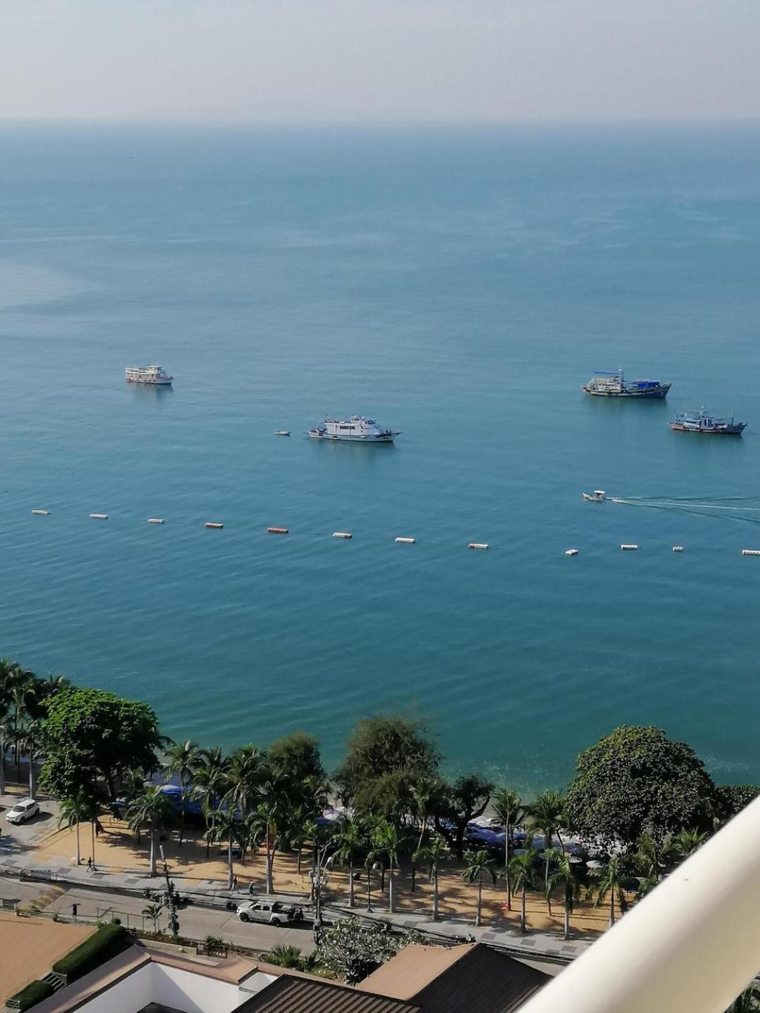 View Talay 5C Top Floor Apartment Jomtien Beach