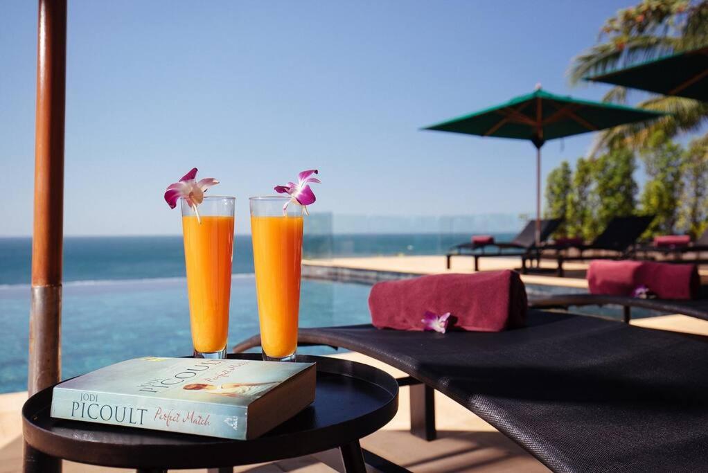 Villa Sunyata - Phuket Oceanfront 8-Bedroom Luxury Villa - 5-Minute Walk to Kata Beach view 4