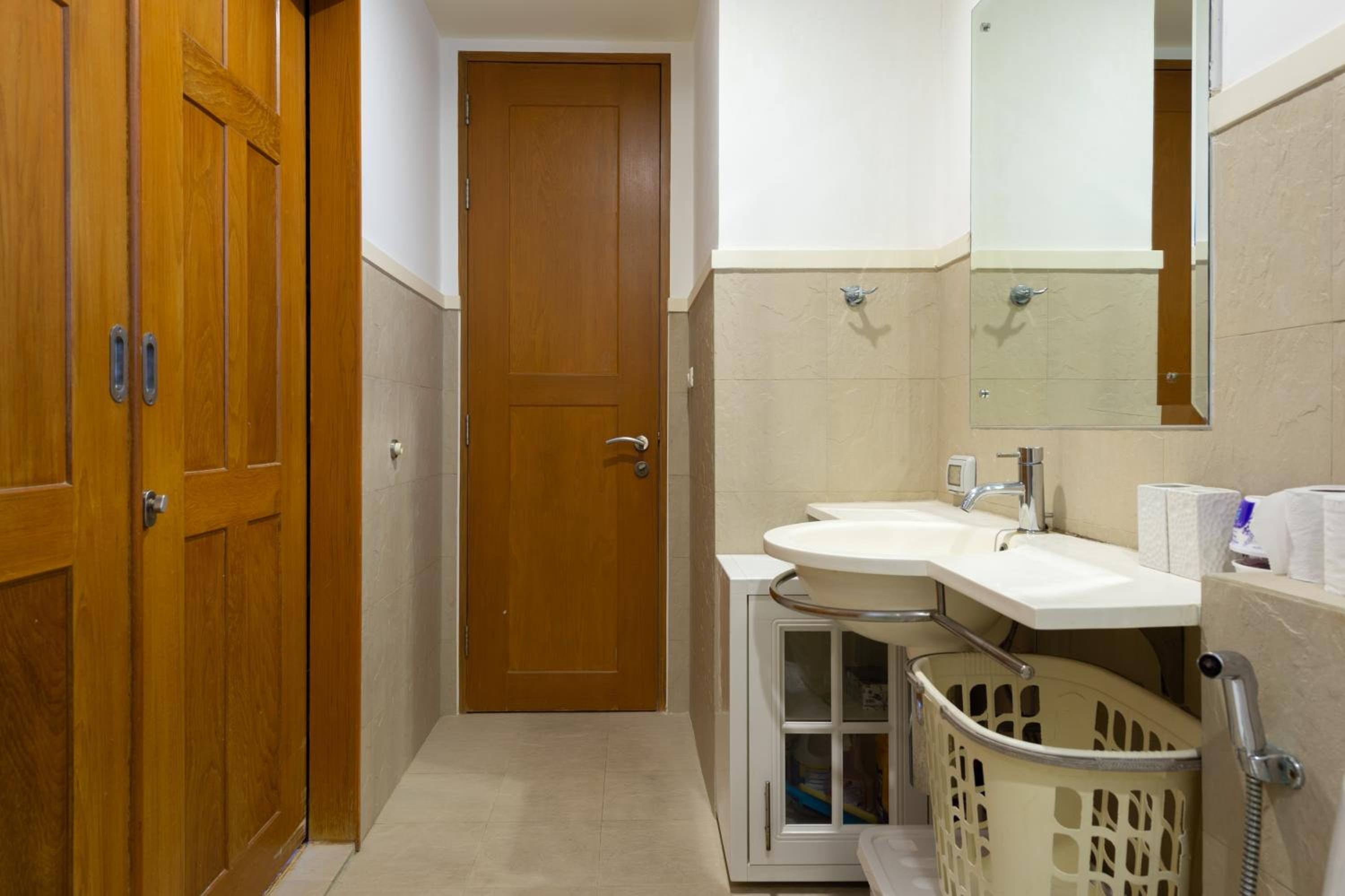 Deluxe 1bedroom Hua Hin Seaview Beachfront Project view 4