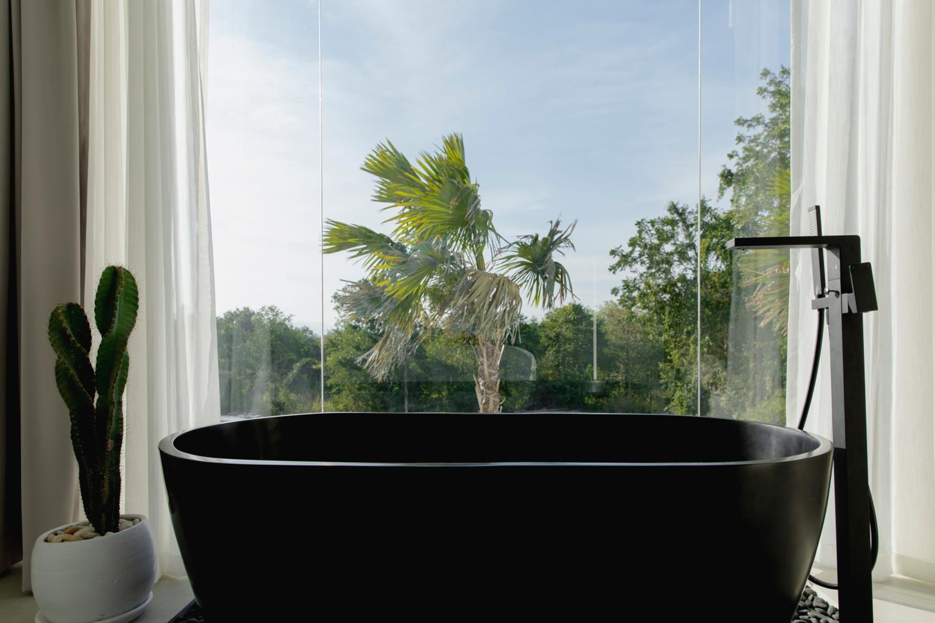 Her Hua Hin Pool Villa