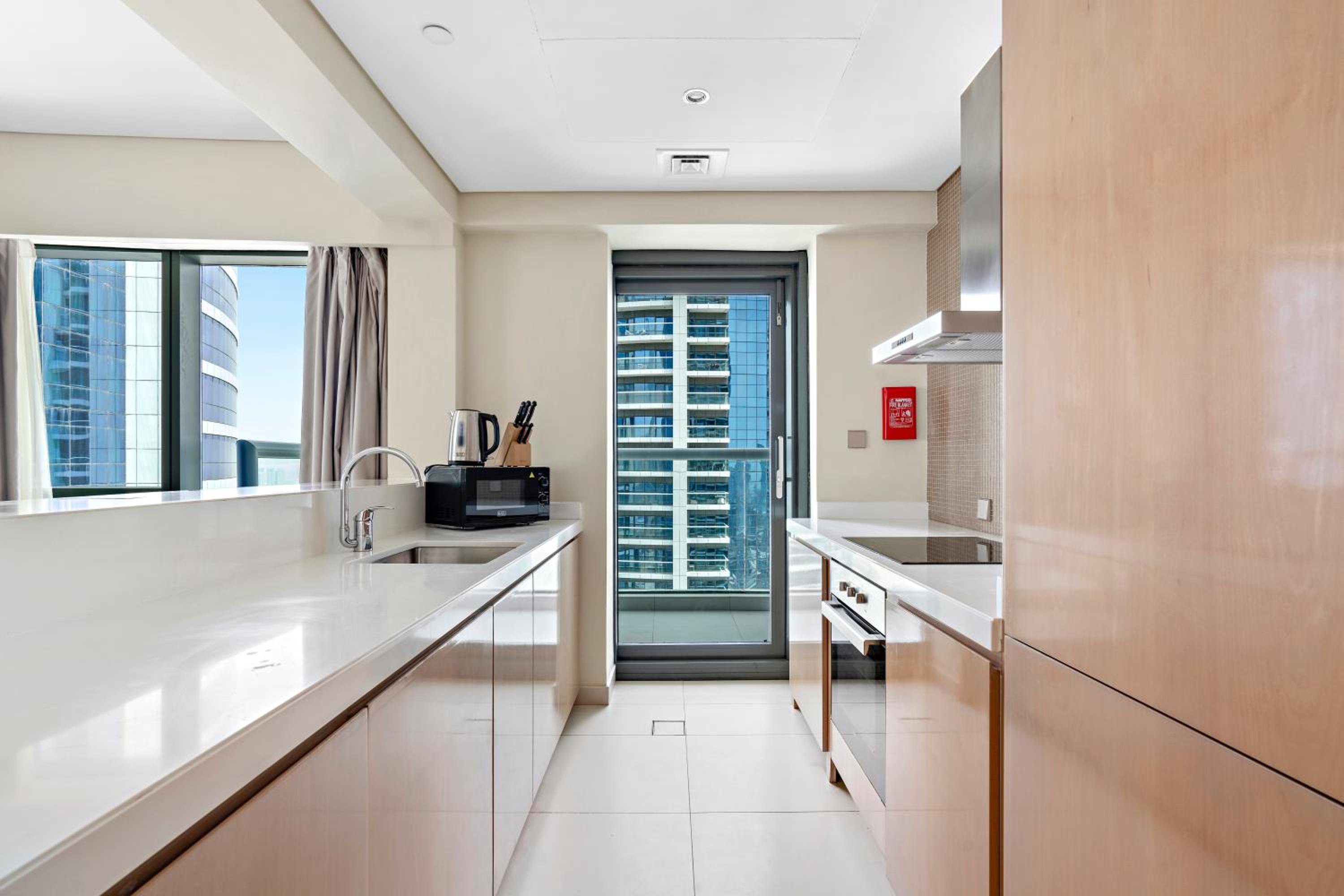 ALiving Supreme 2BR Paramount Towers Business Bay 6206