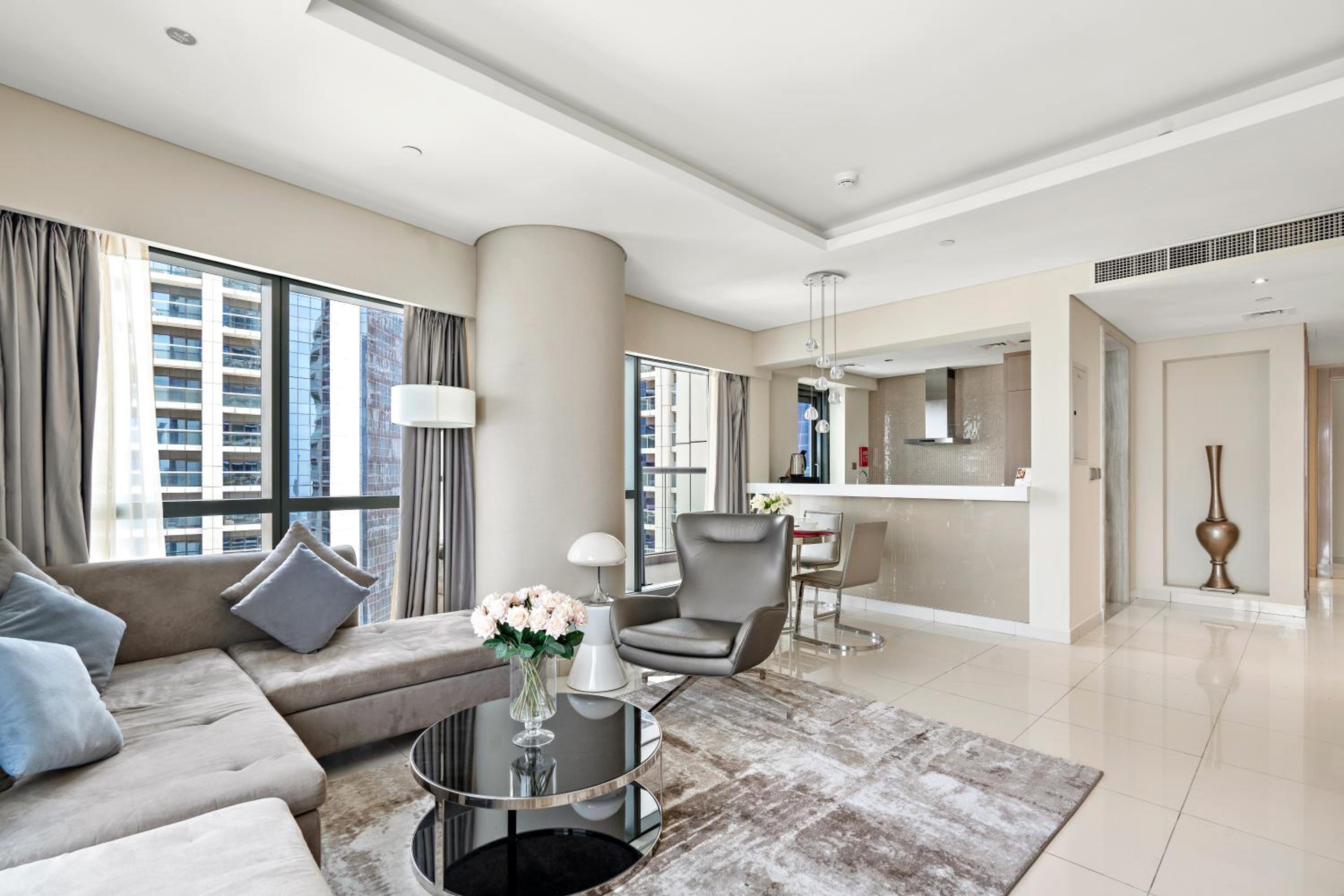 ALiving Supreme 2BR Paramount Towers Business Bay 6206