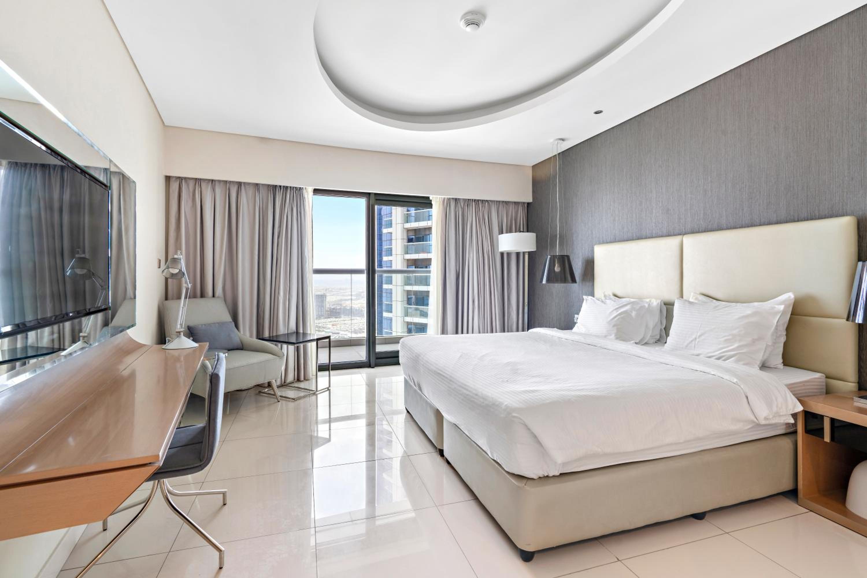 ALiving Supreme 2BR Paramount Towers Business Bay 6206