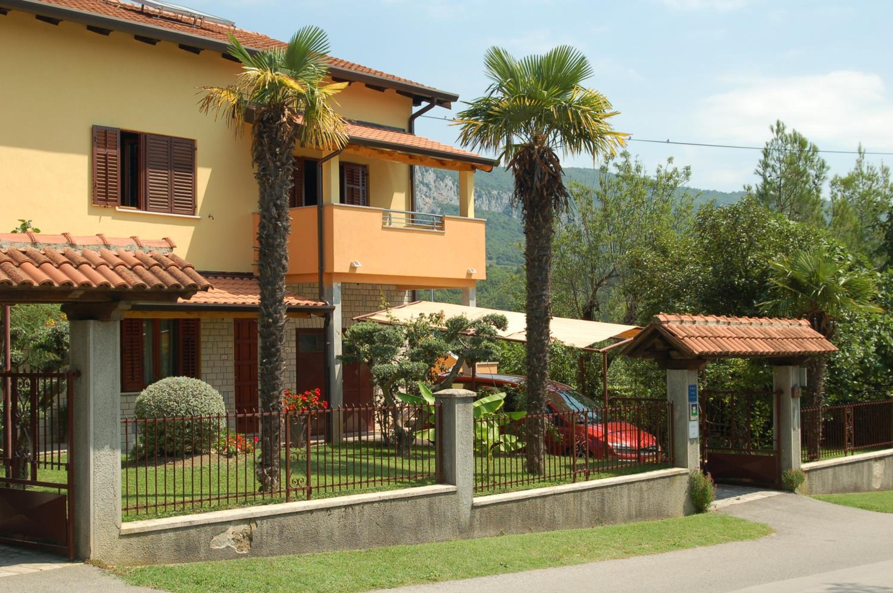 Apartment Pino