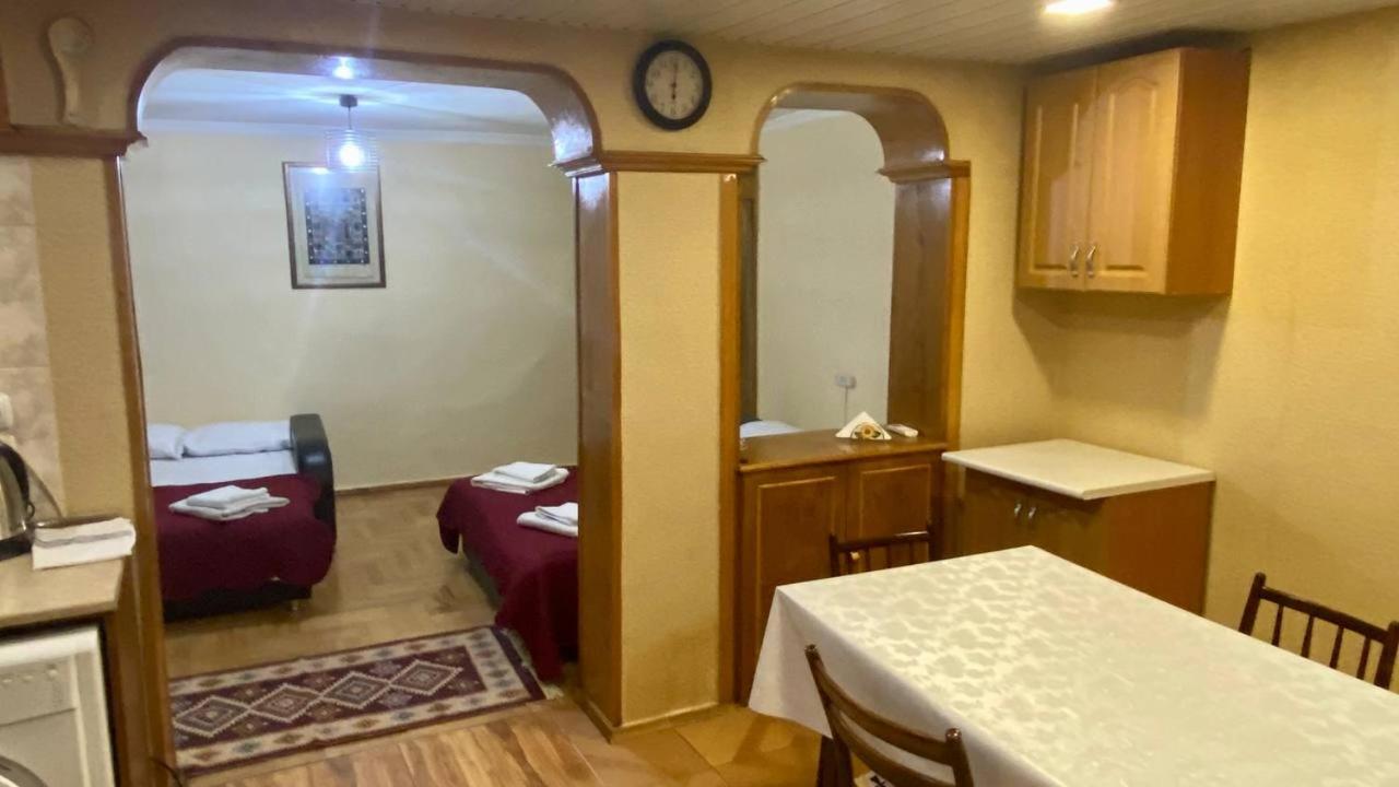 Mari Apartment