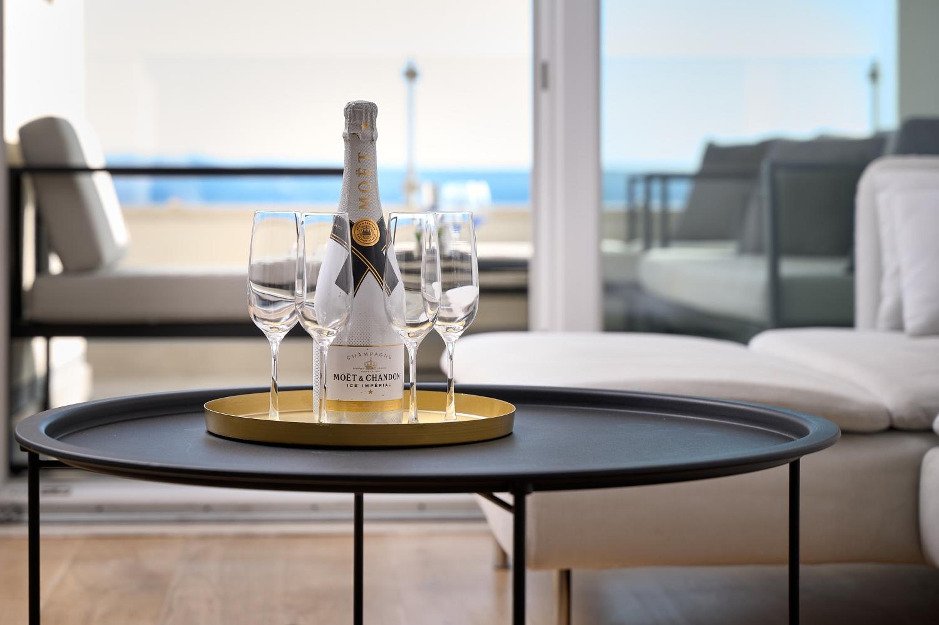 Klara Beach Apartment photo 4