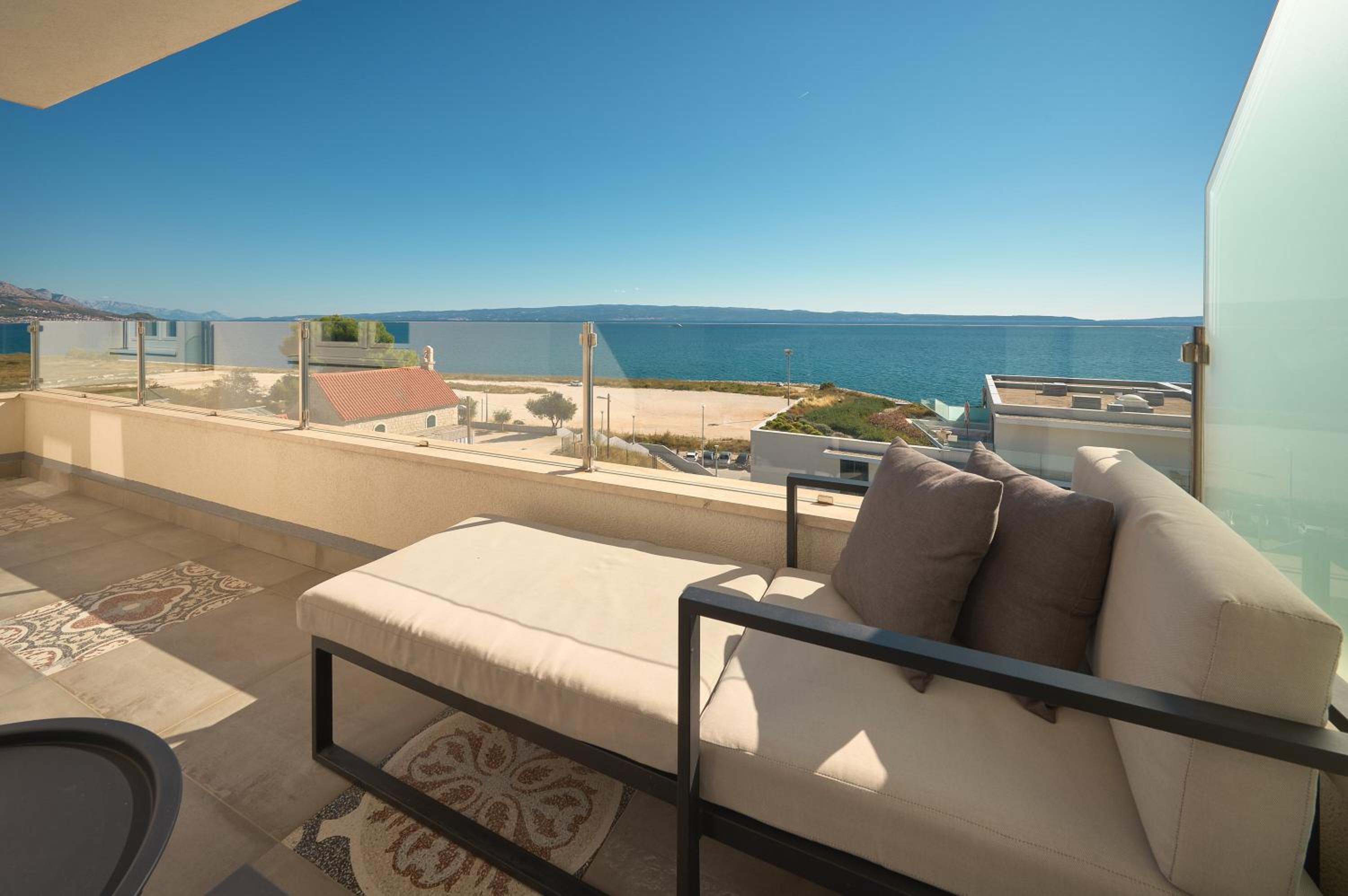 Klara Beach Apartment photo 5