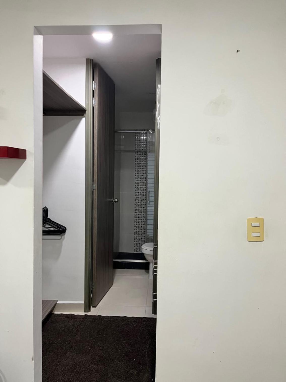 APARTAMENTO CONDINA PEREIRA