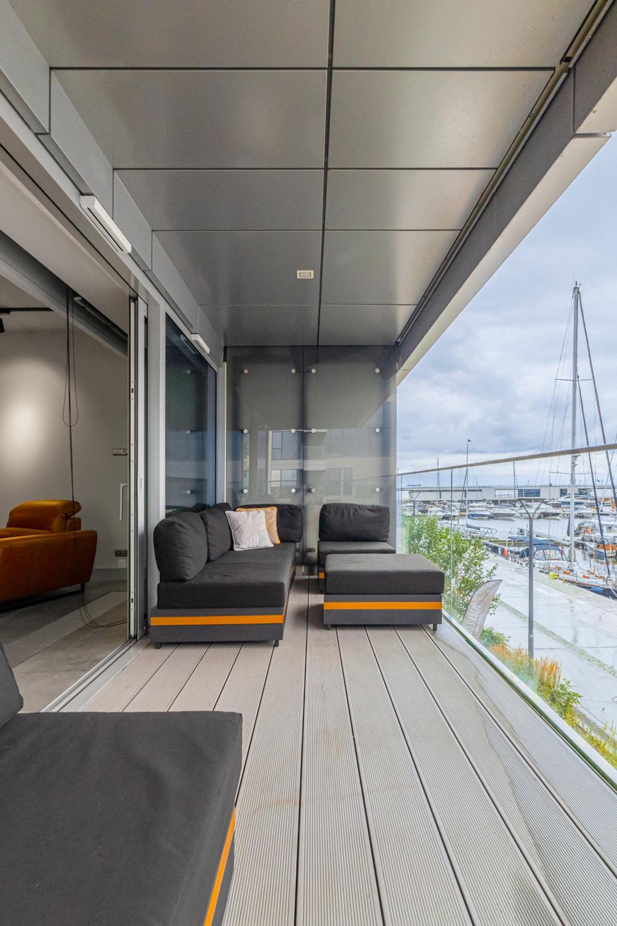 Yacht Park Marina ekskluzywny apartament z widokiem na Marinę Gdynia