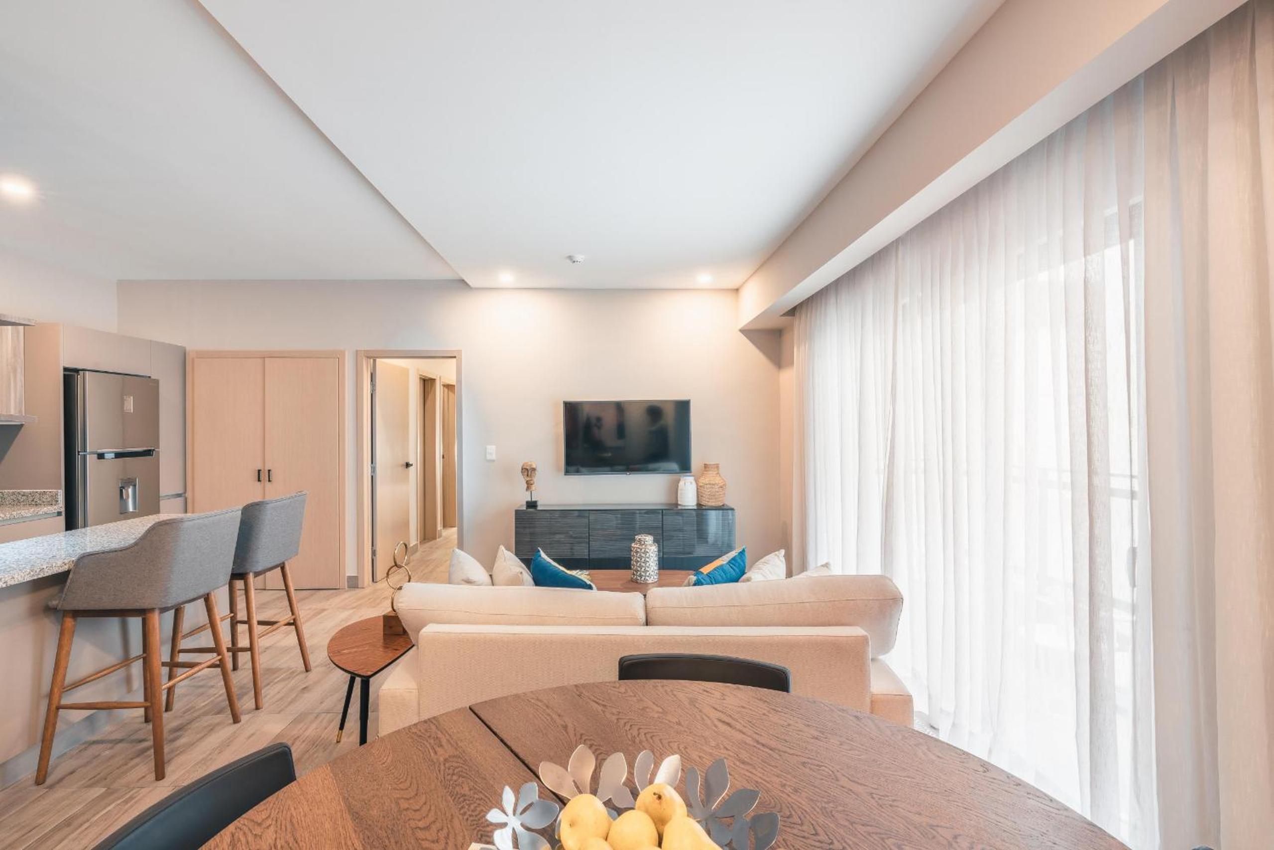 Apartment at Regatta Living II - 405 fully-equipped
