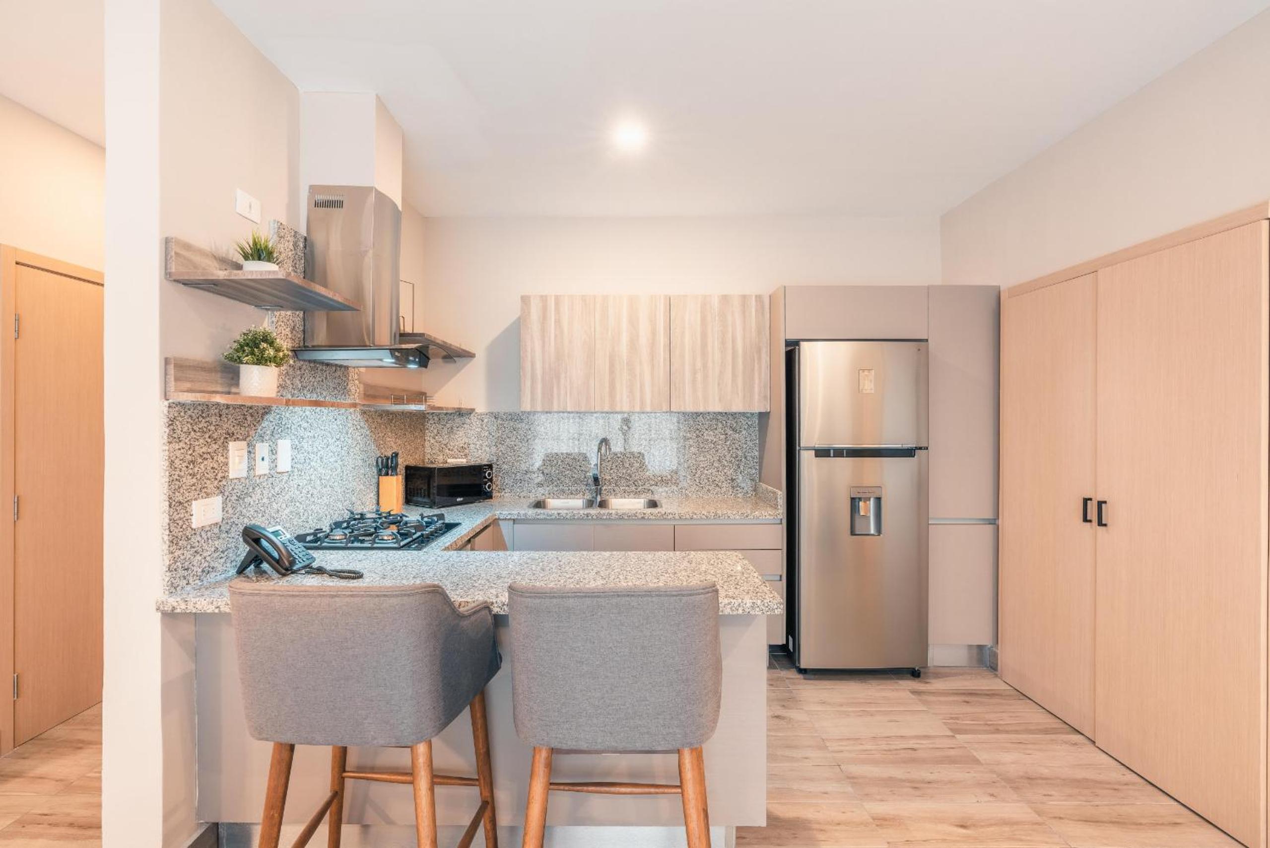 Apartment at Regatta Living II - 405 fully-equipped