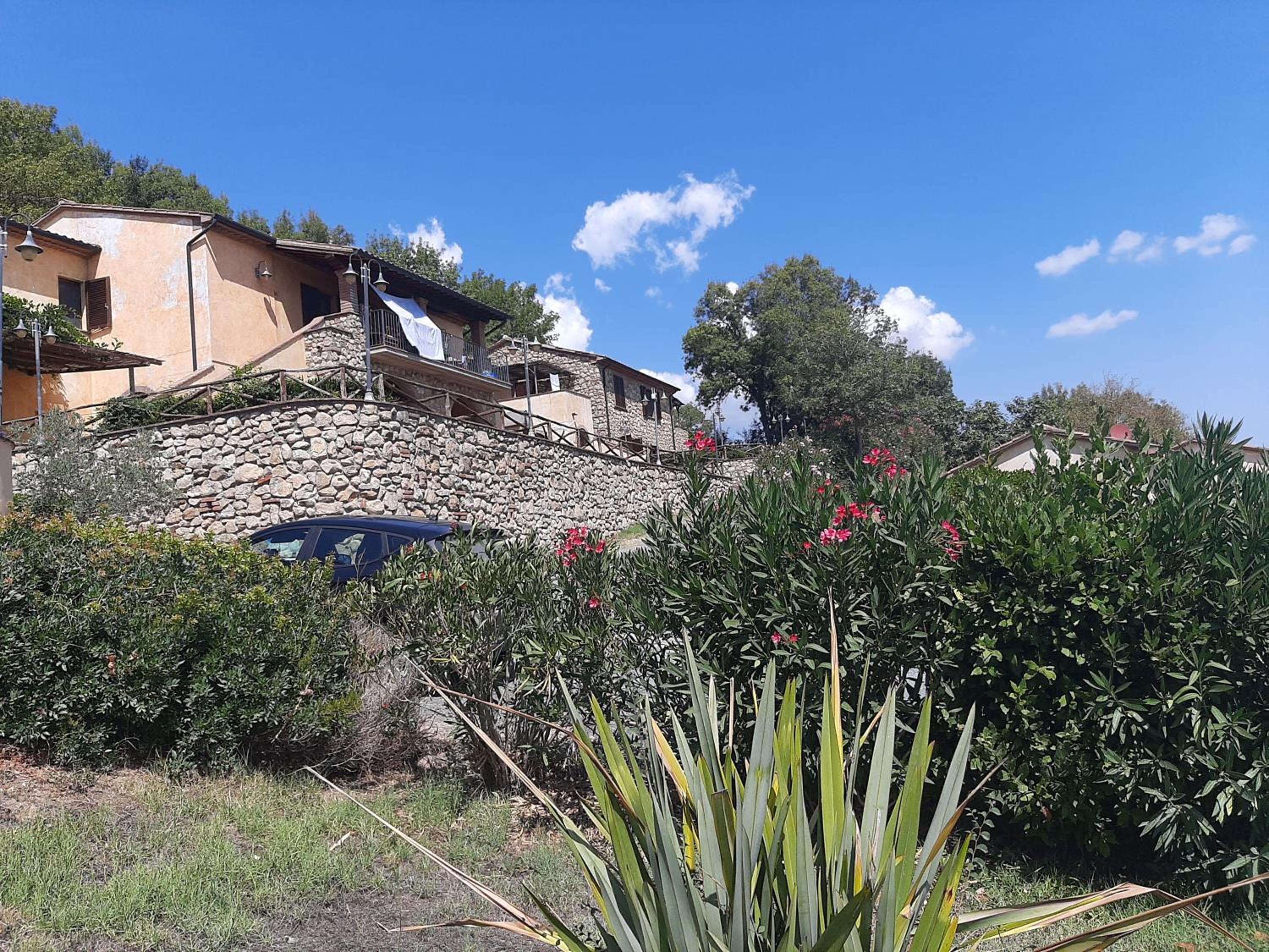 Borgo di Monte Murlo