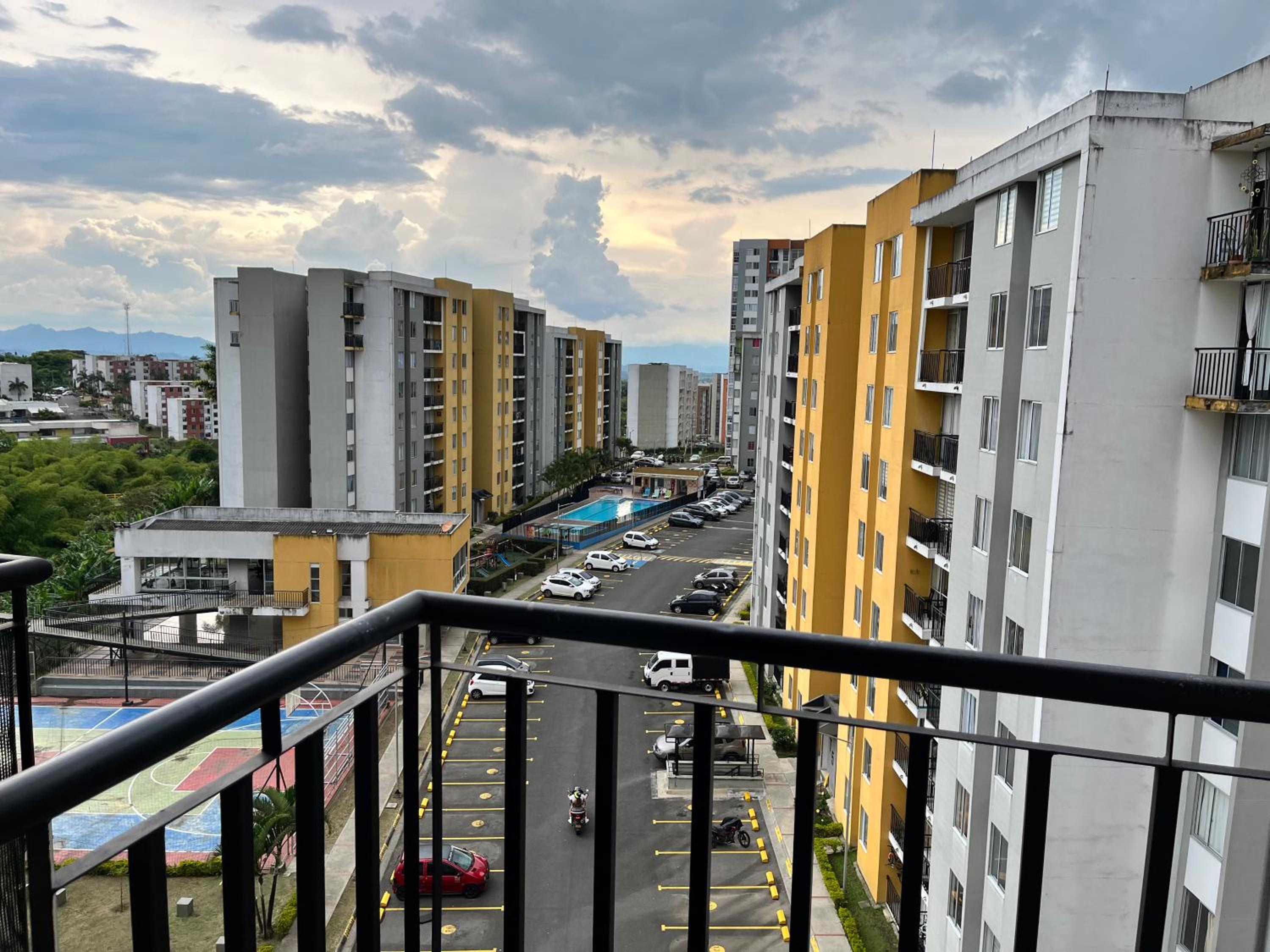 APARTAMENTO CONDINA PEREIRA view 2