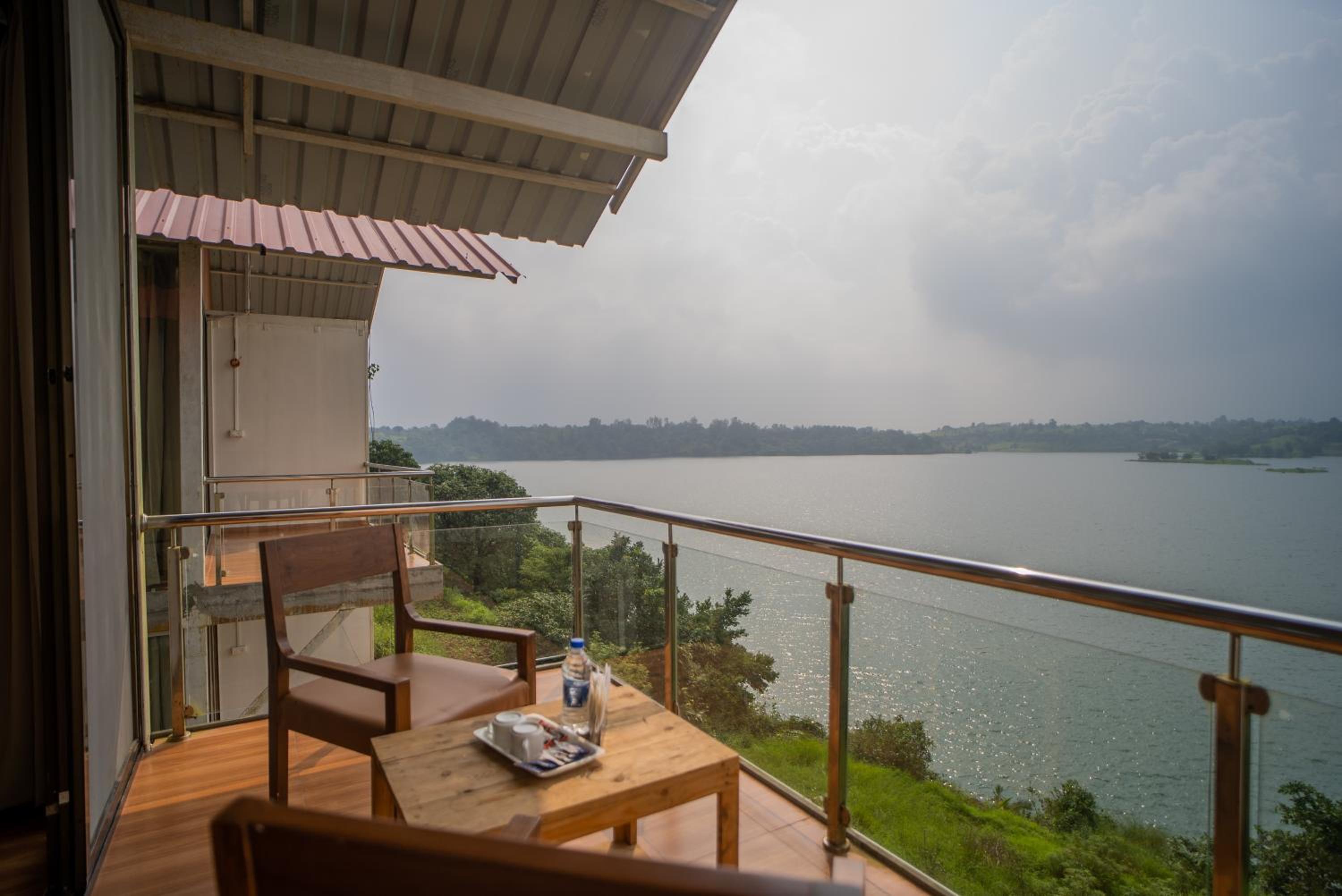 Shvas Island Resort view 2