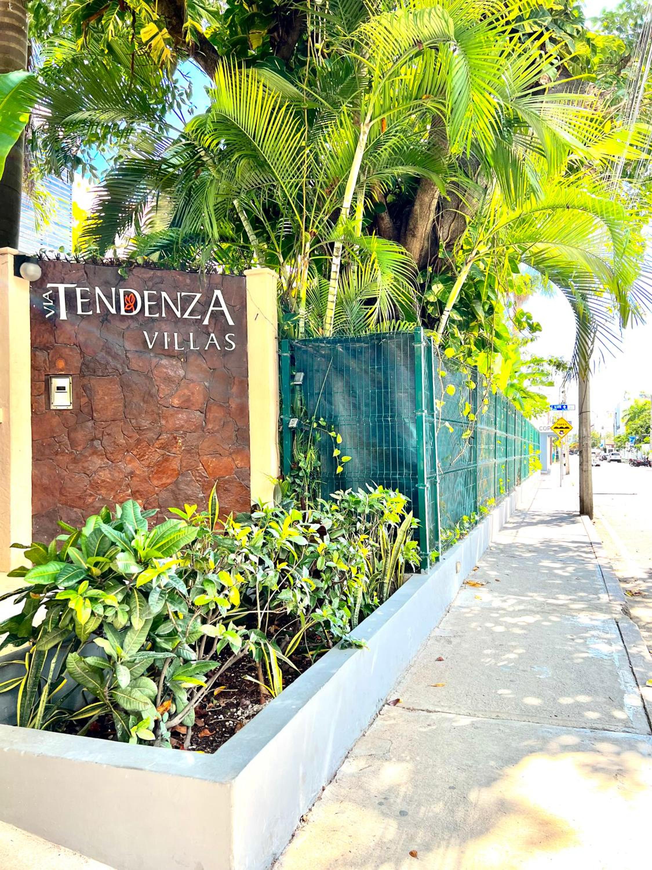 Departamento en el centro de Playa del Carmen excelente ubicación internet fibra óptica
