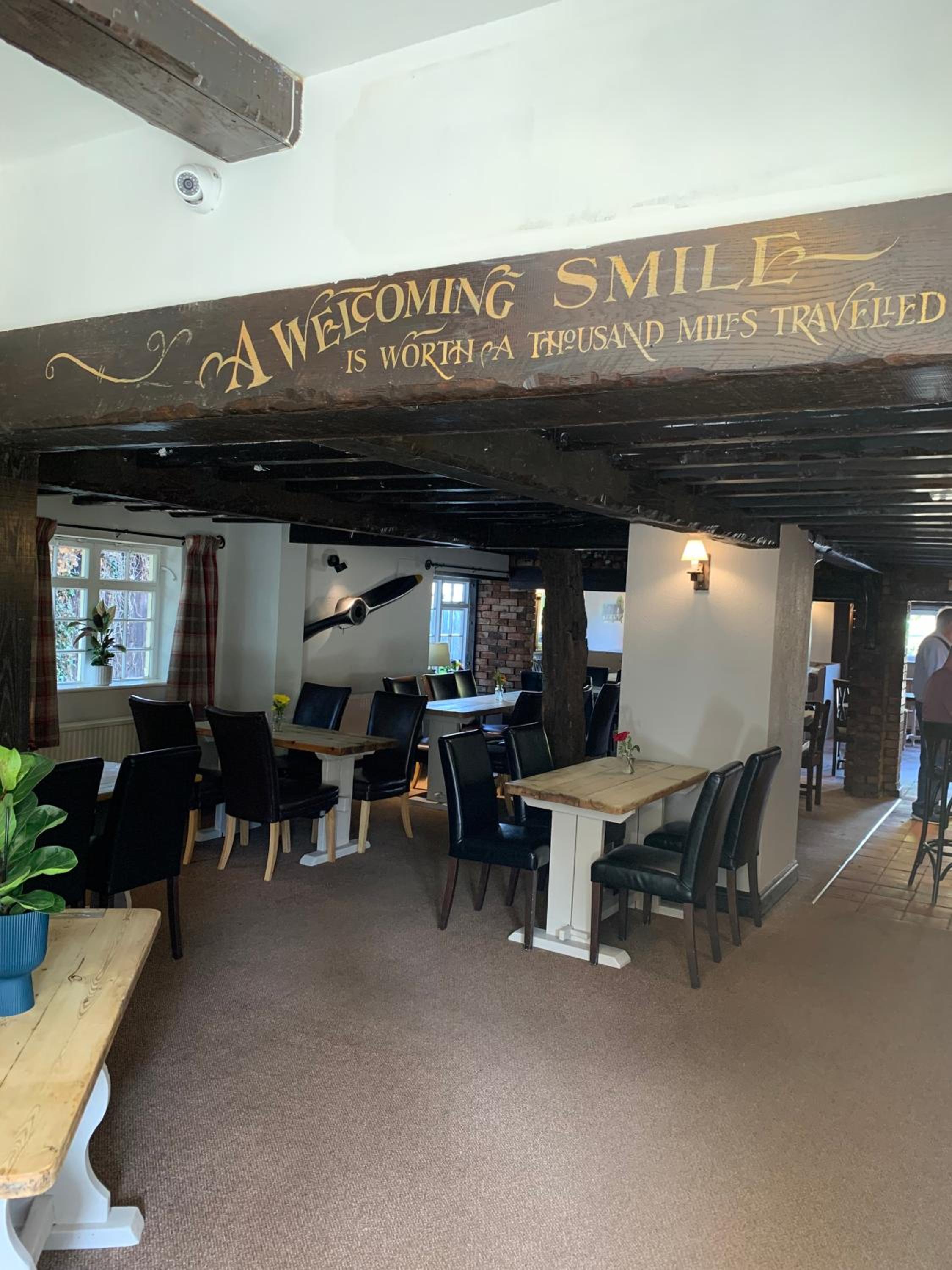 Hotel John Barleycorn - Image 1