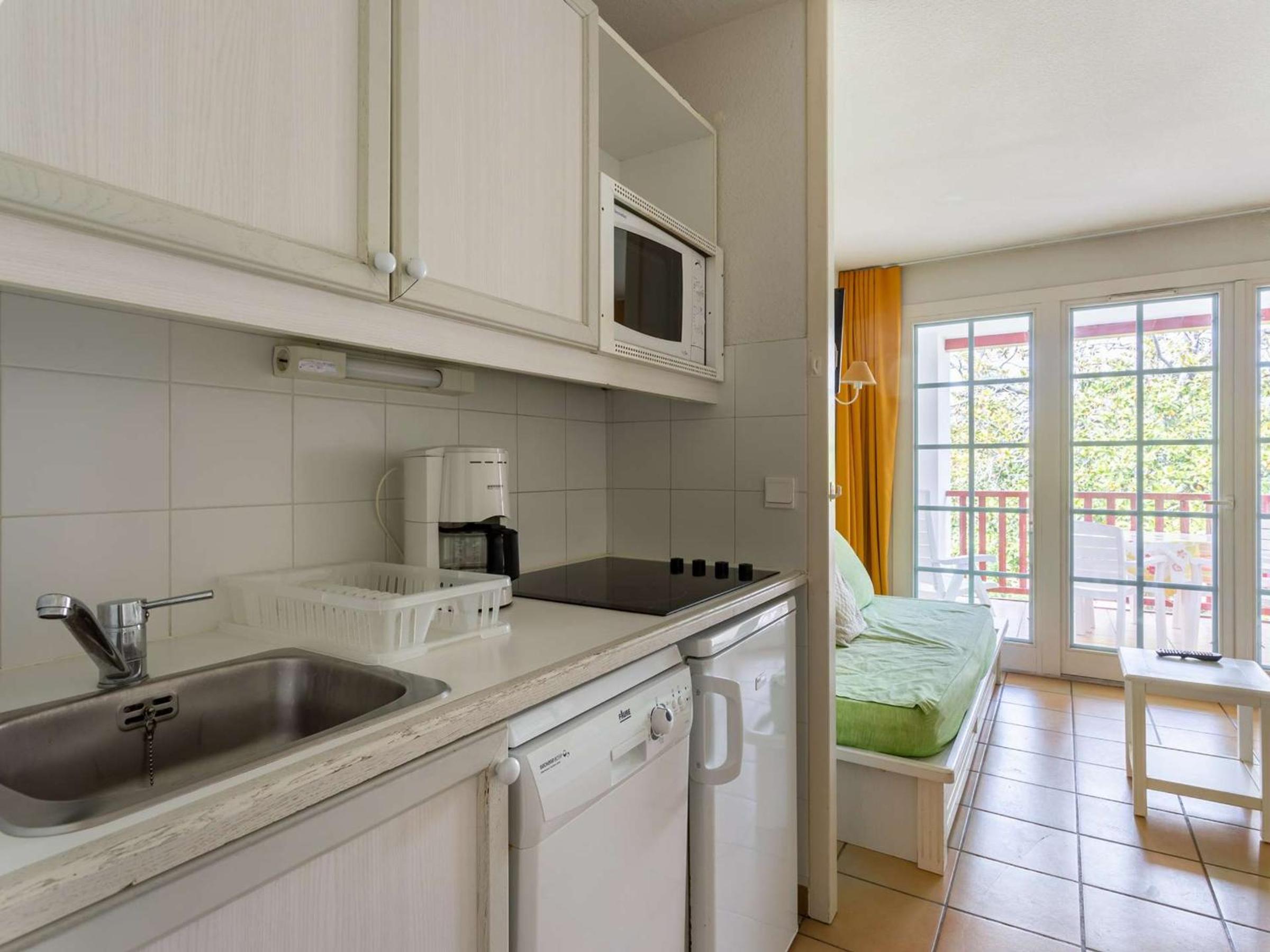 Appartement Hendaye, 1 pièce, 4 personnes - FR-1-2-303