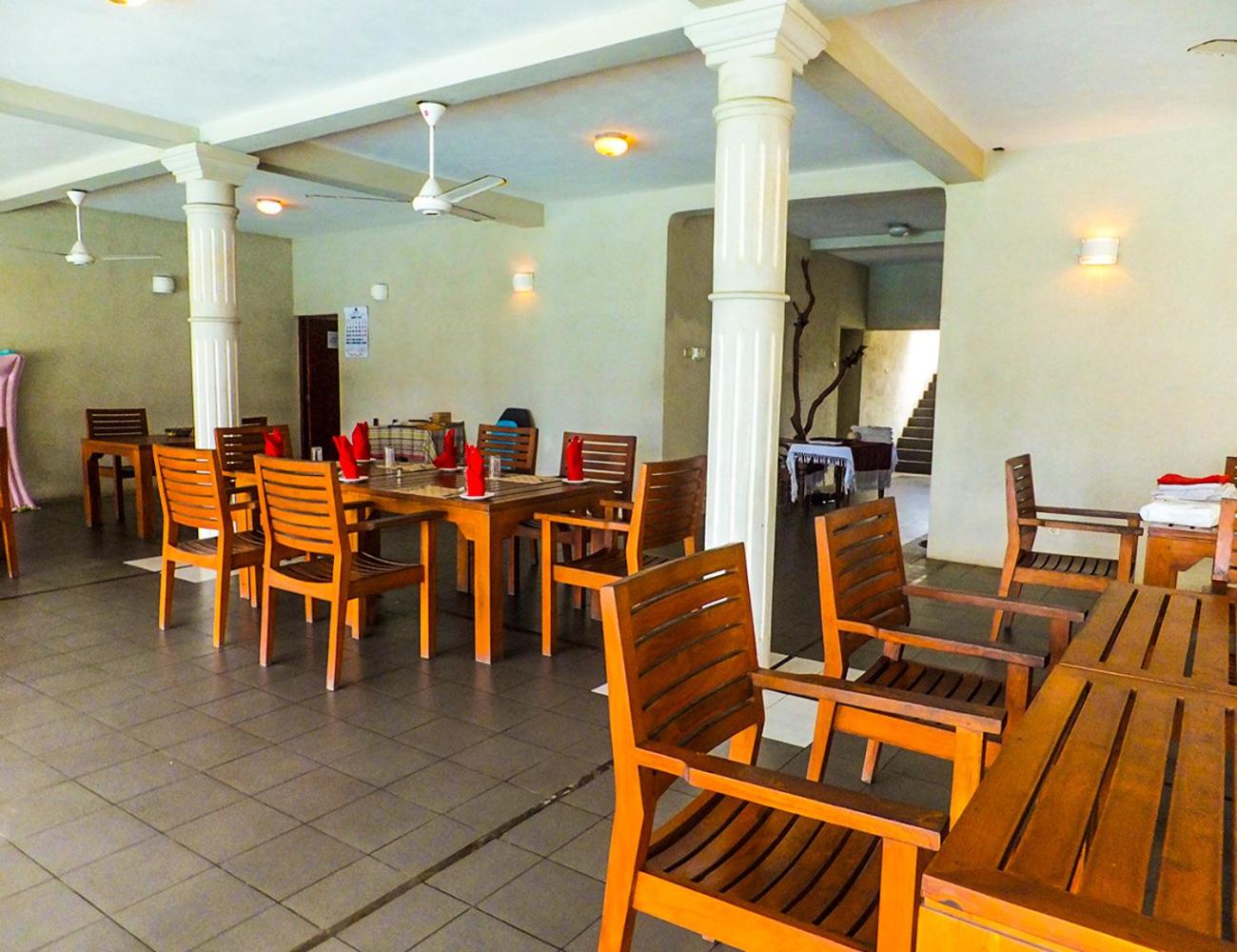 restaurant