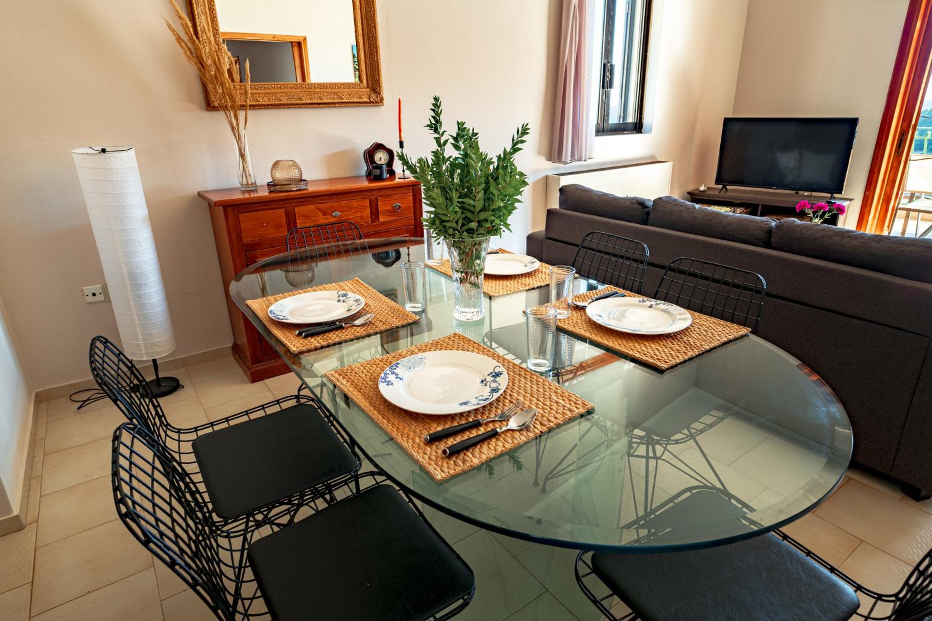 Golden Flower's Apartment photo 5