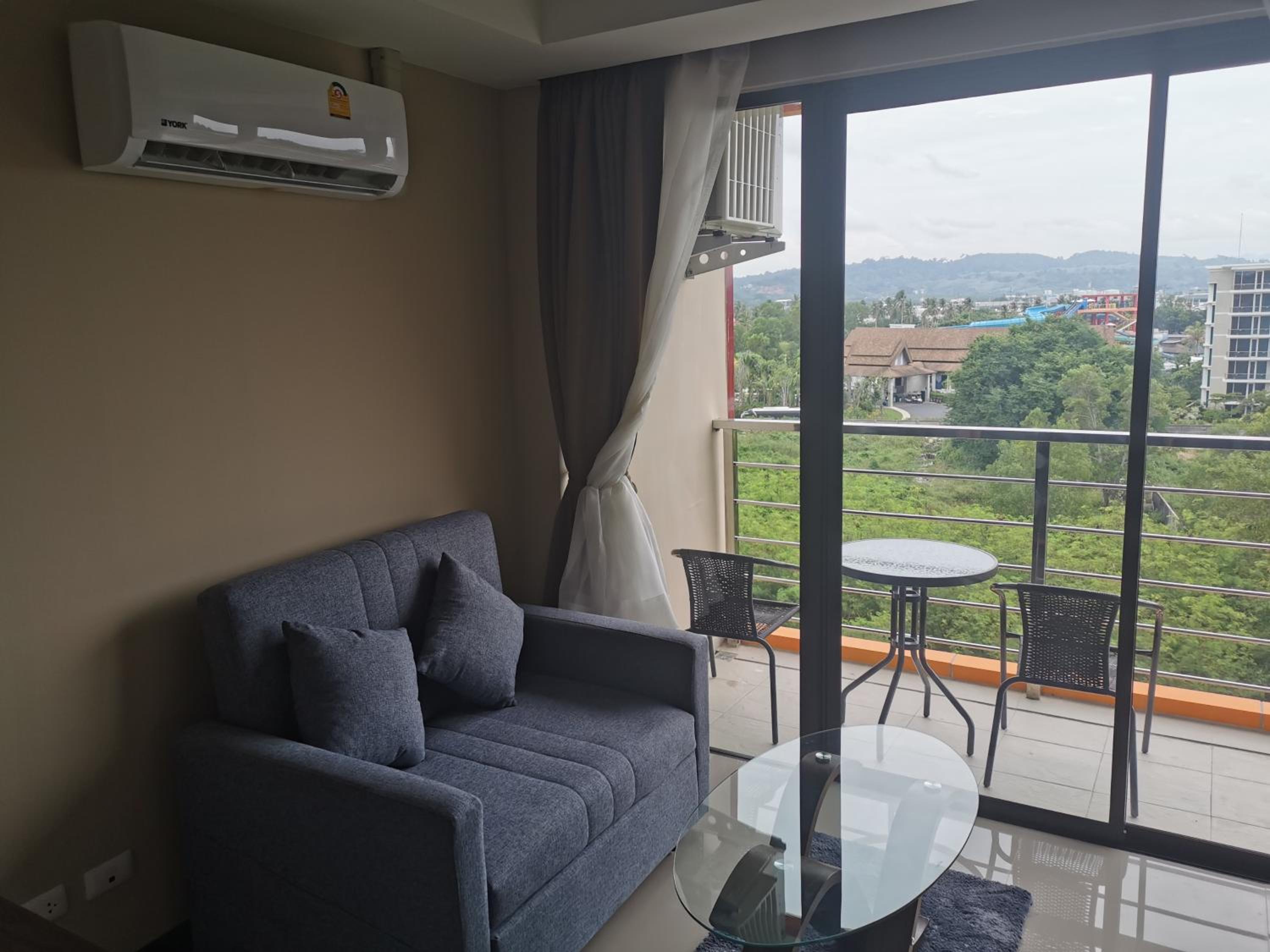 Apartments MBC No. 2306