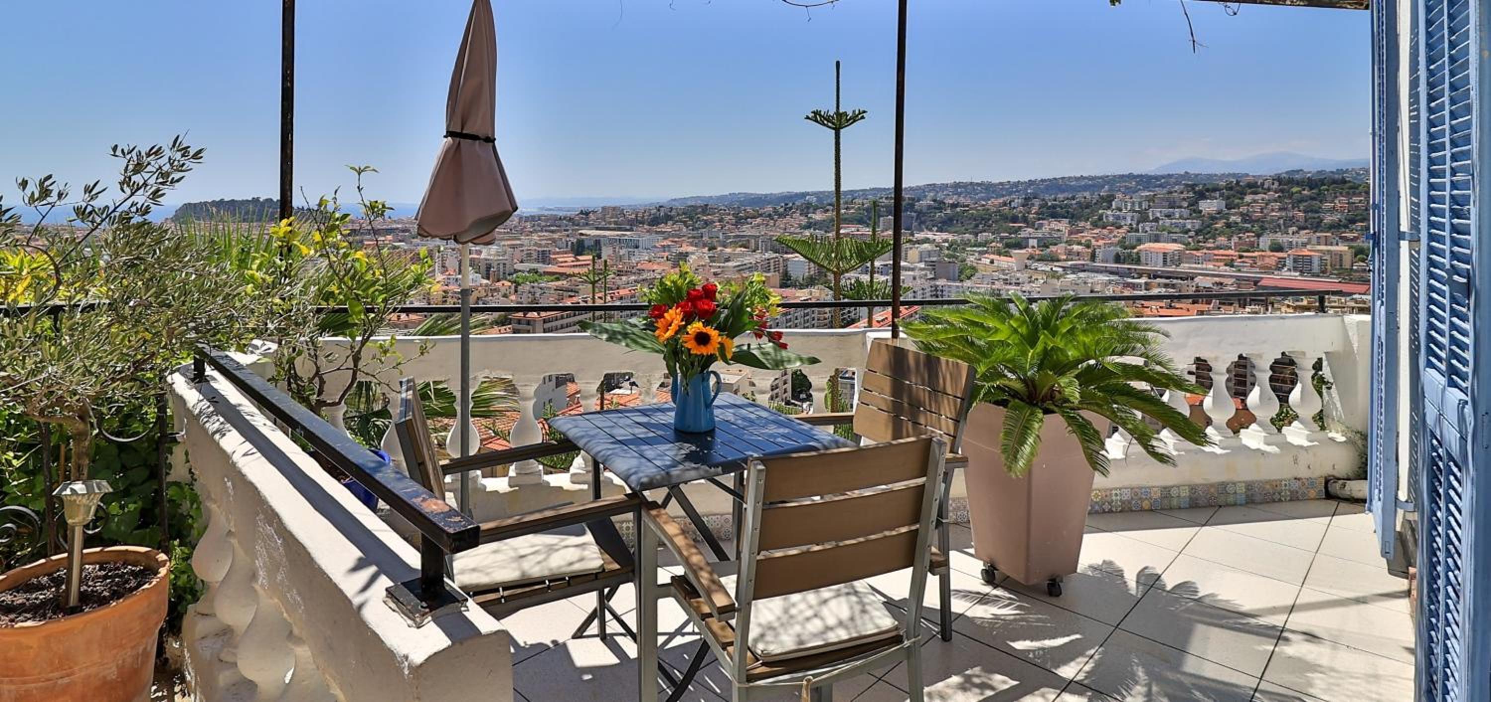 Le Panoramic Boutique Hotel 44