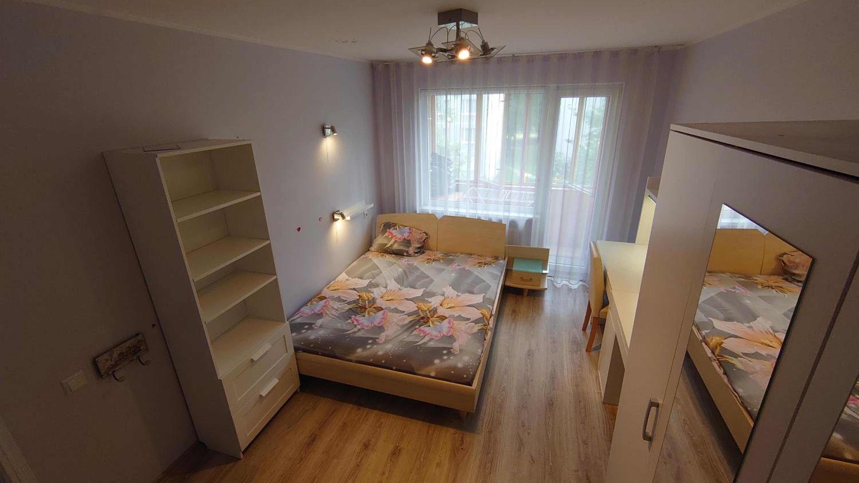 Photo 9