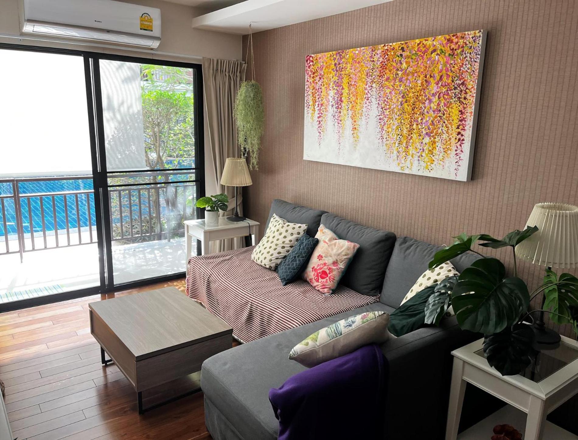 Direct pool access apartment at The Title by Lofty