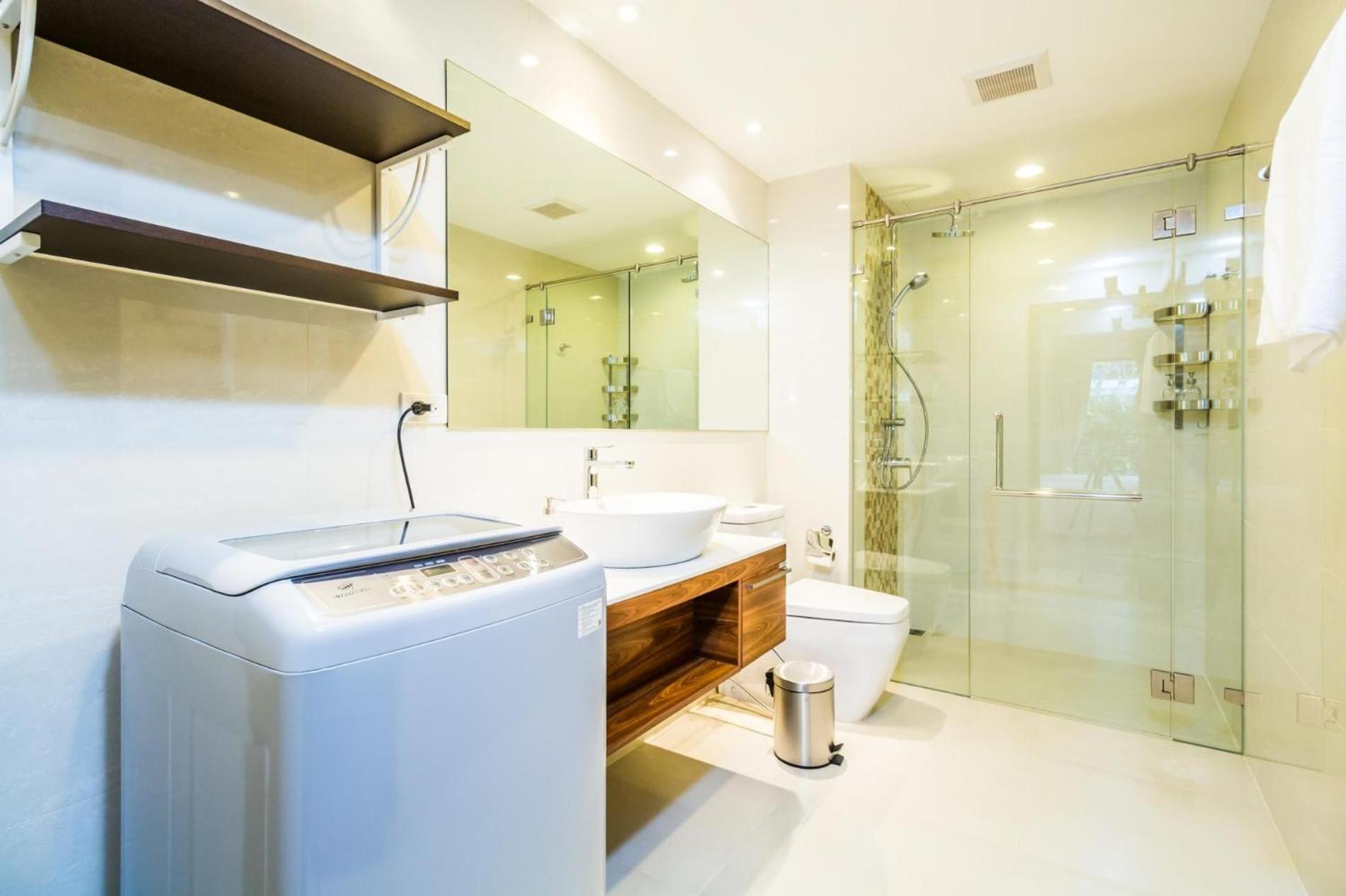 Direct pool access apartment at The Title by Lofty