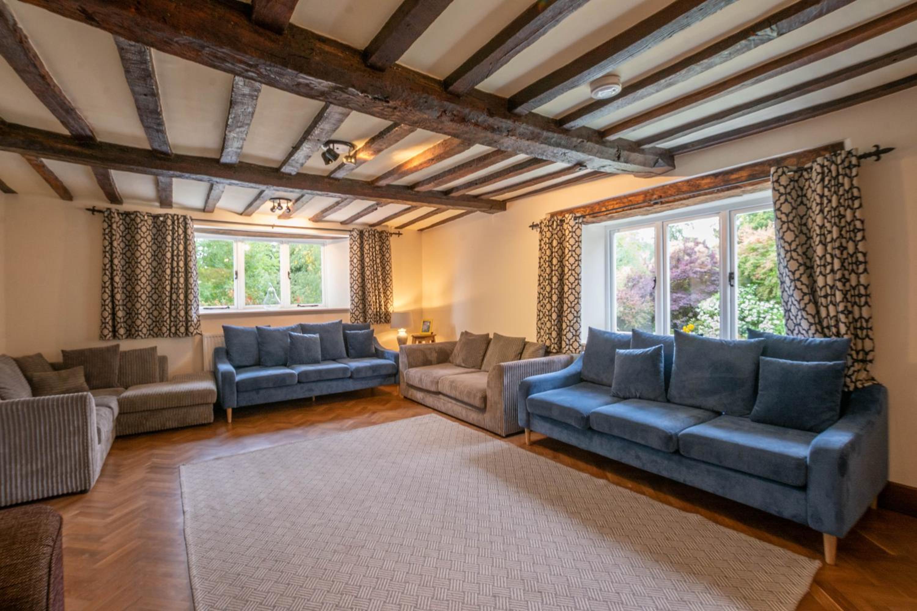 Little Cowarne Court