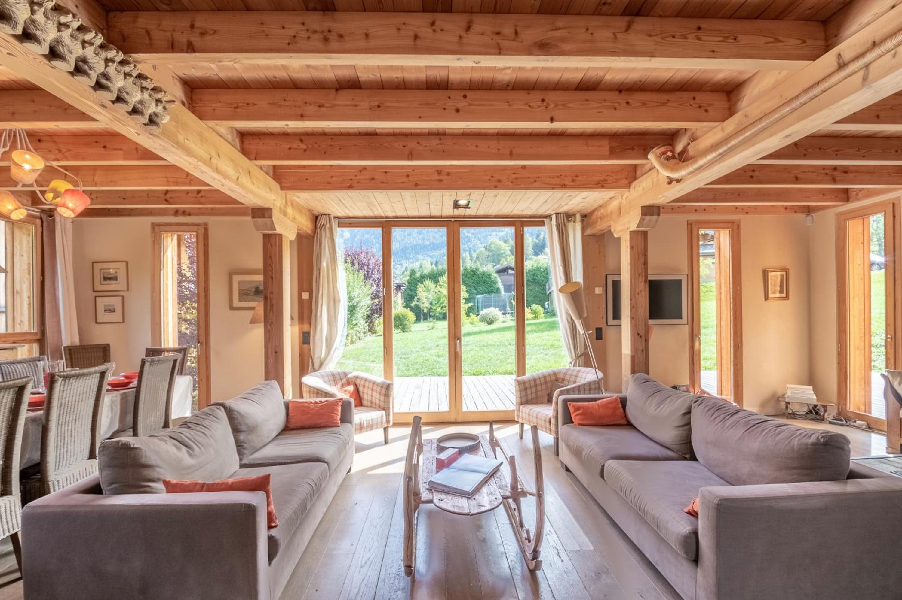 Les Houches Vacations - Chalet Athina - Property Image 1