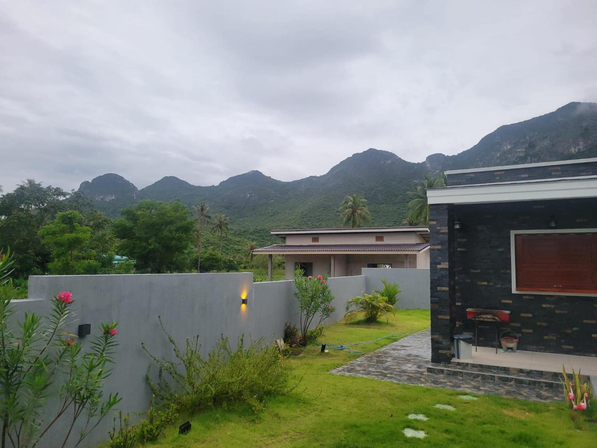 Ban Chai Khao Phlu Villa by RC Mountain Pool Villa view 2