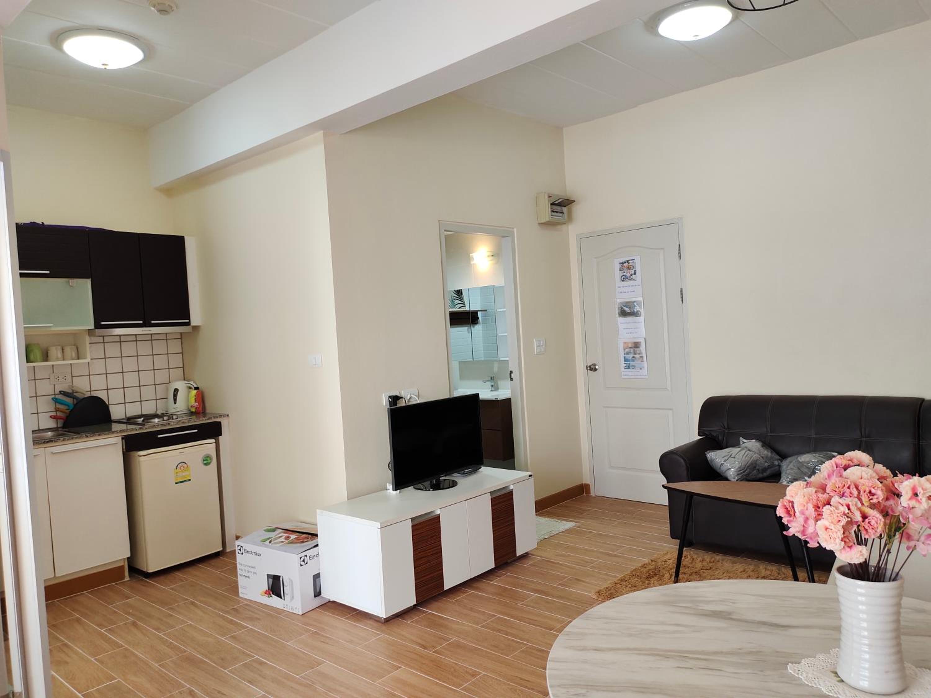 Avatara Condo B24B by Malai