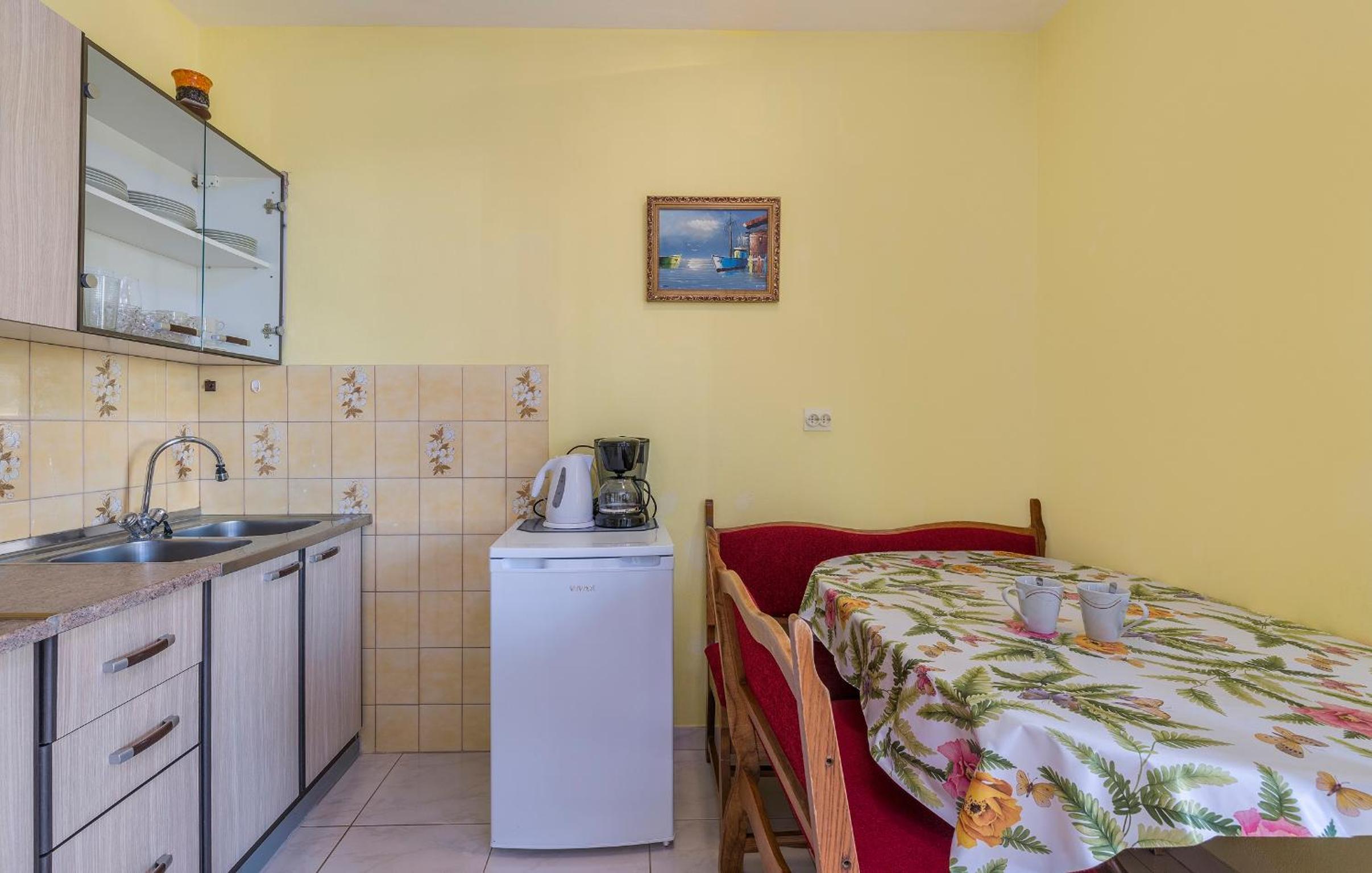 Bibaj - Property Image 13