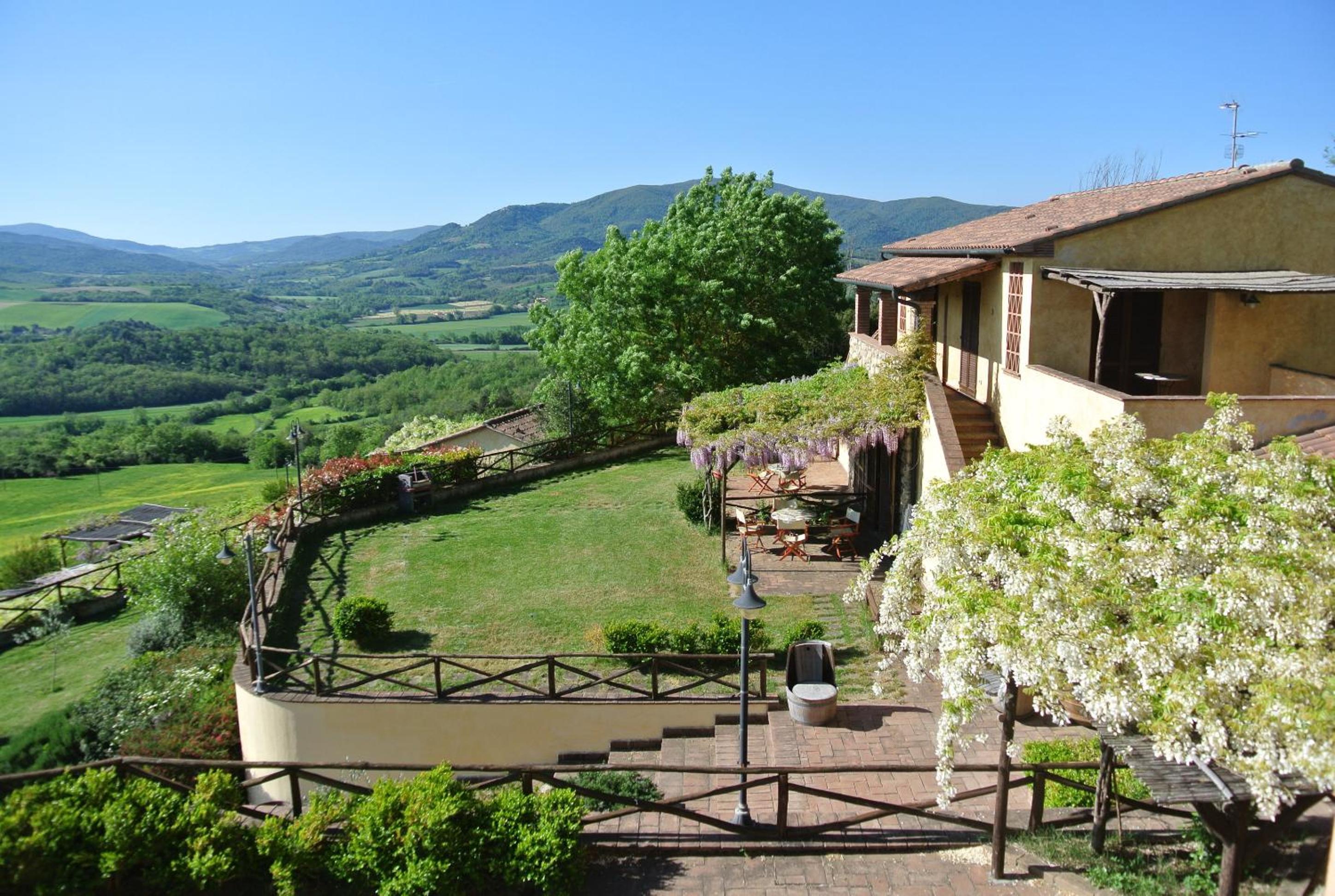Borgo di Monte Murlo
