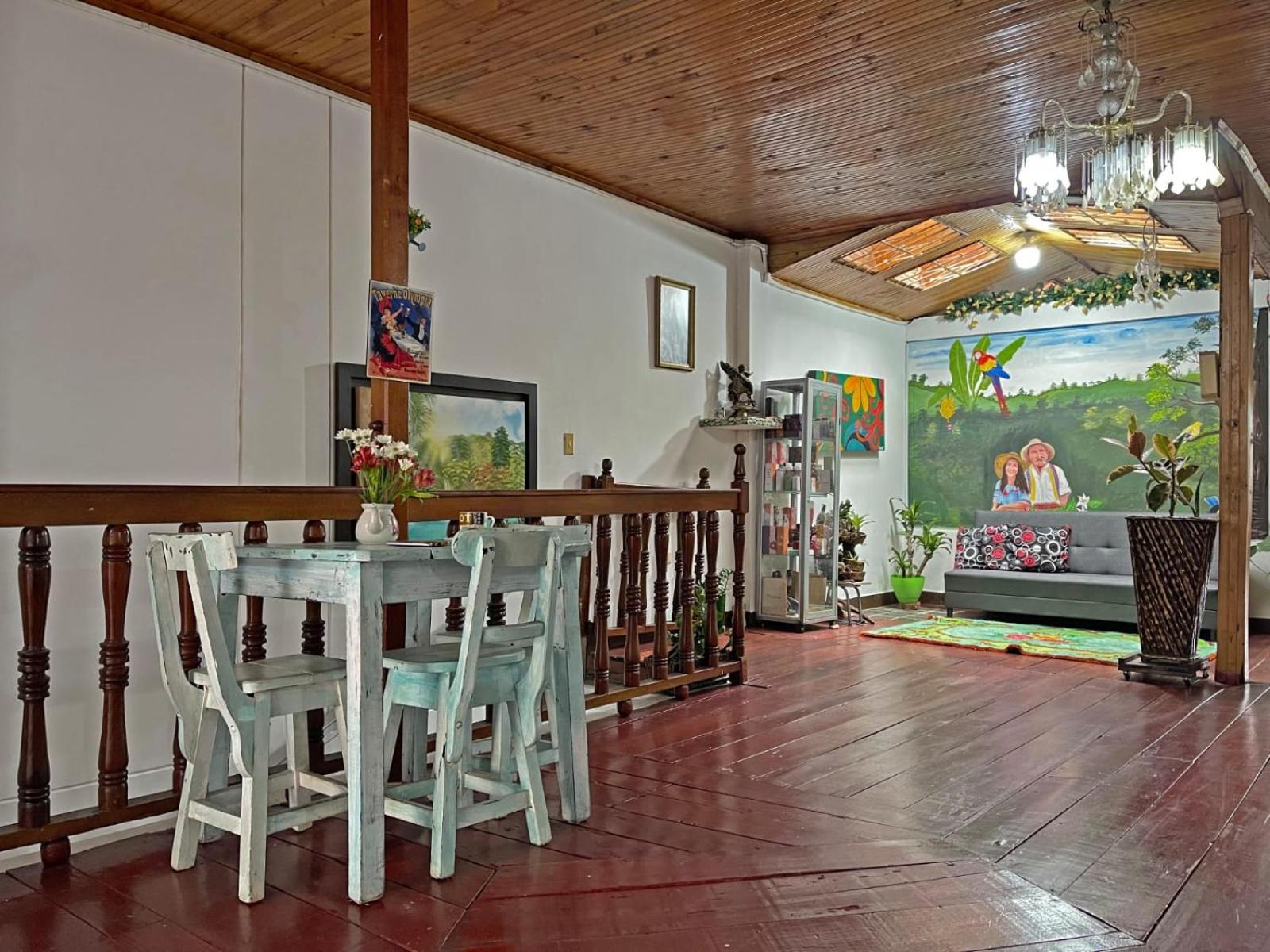 Casa Madre Tierra SRC