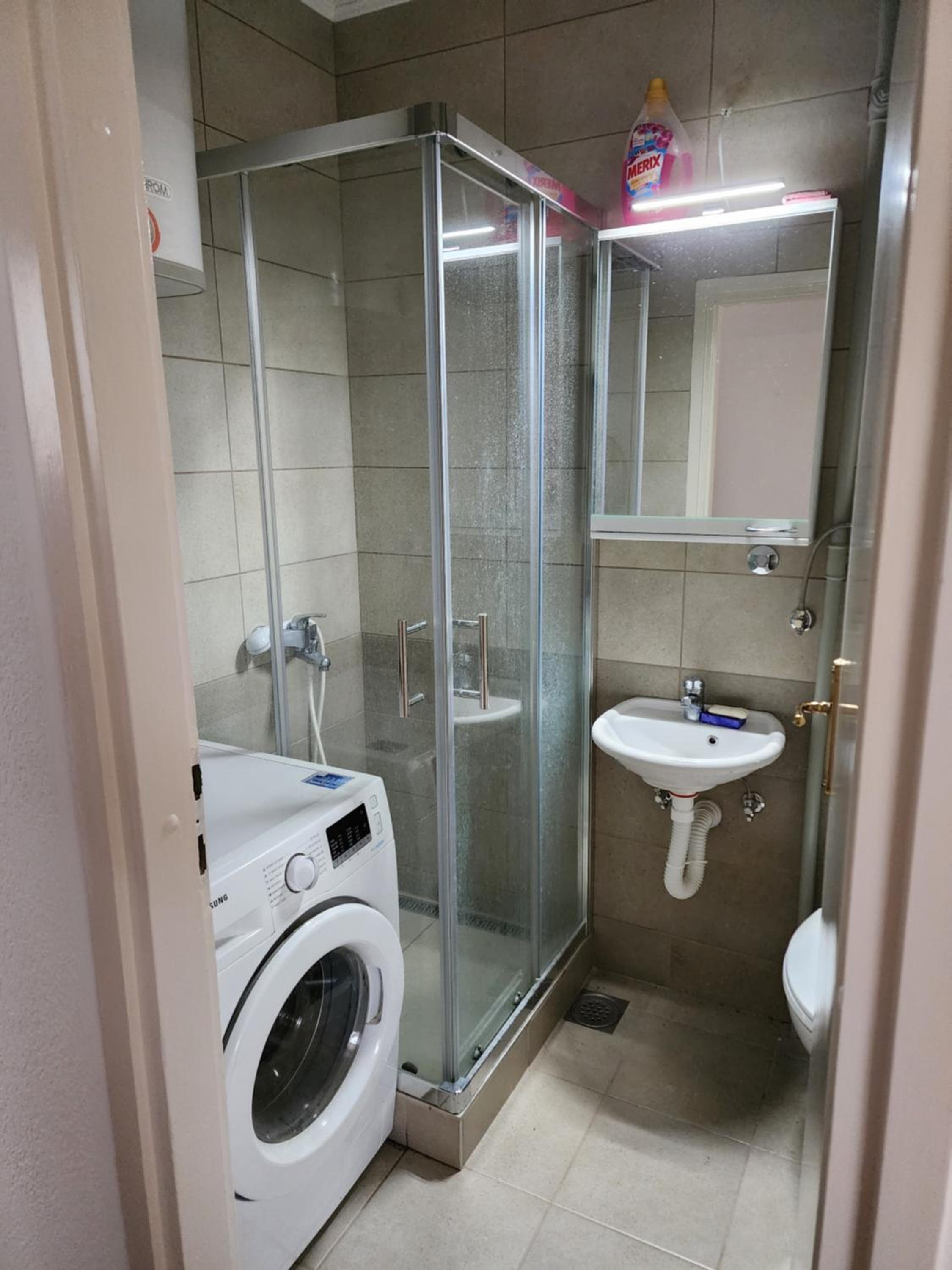 1 Bedroom Apartment - Vozdovac, Belgrade