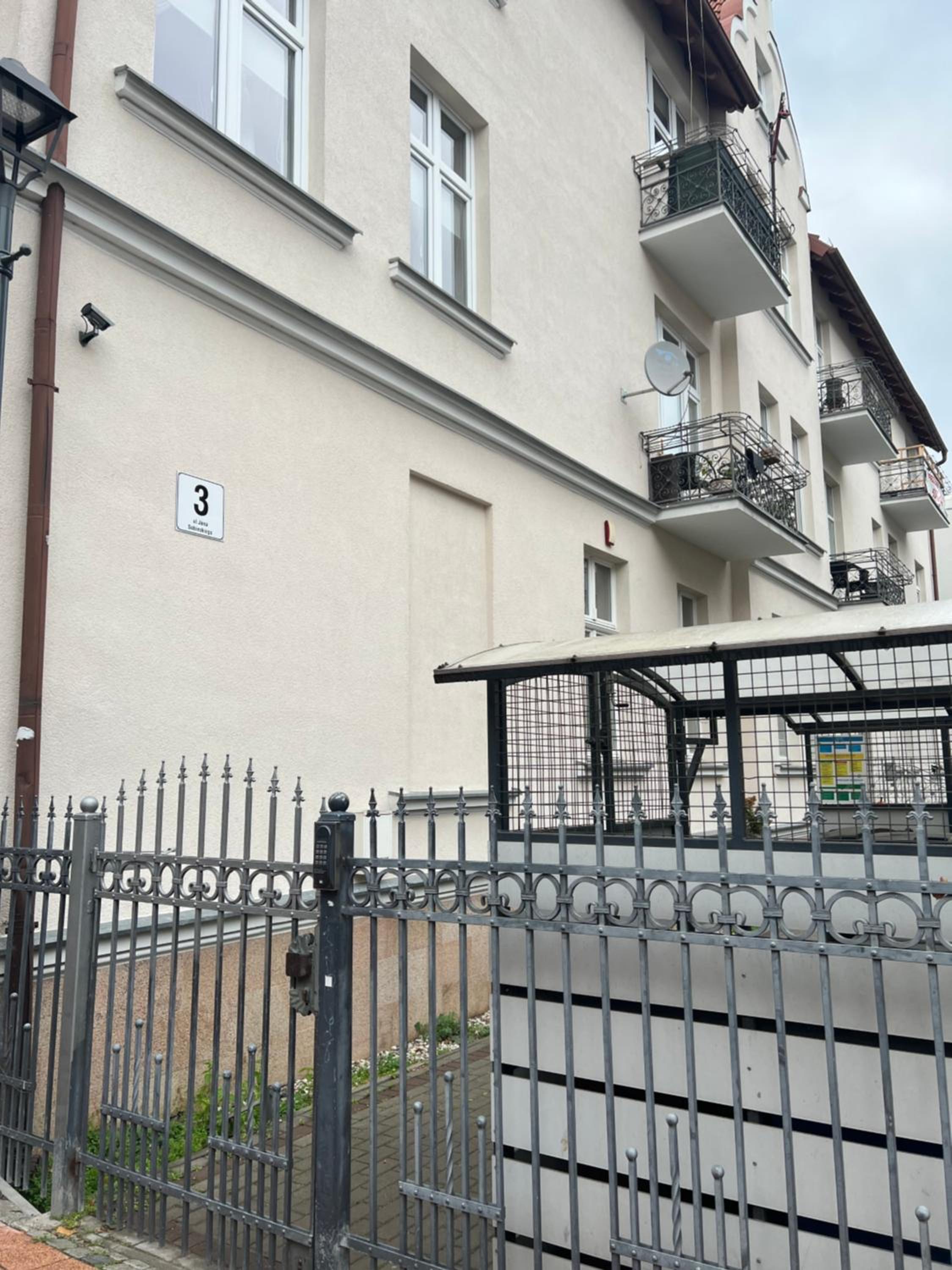 New Sobieski Apartments by OneApartments view 4