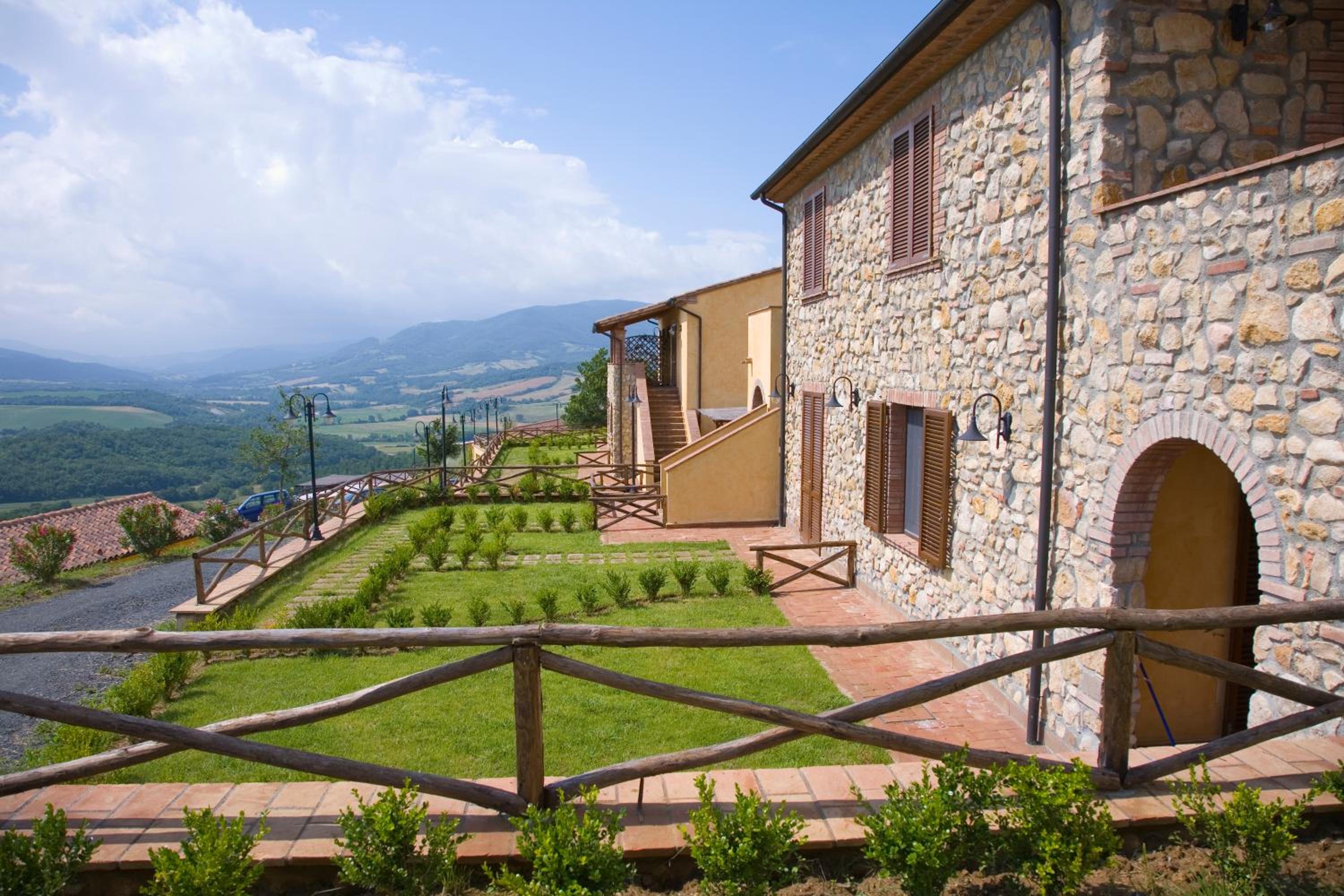 Borgo di Monte Murlo