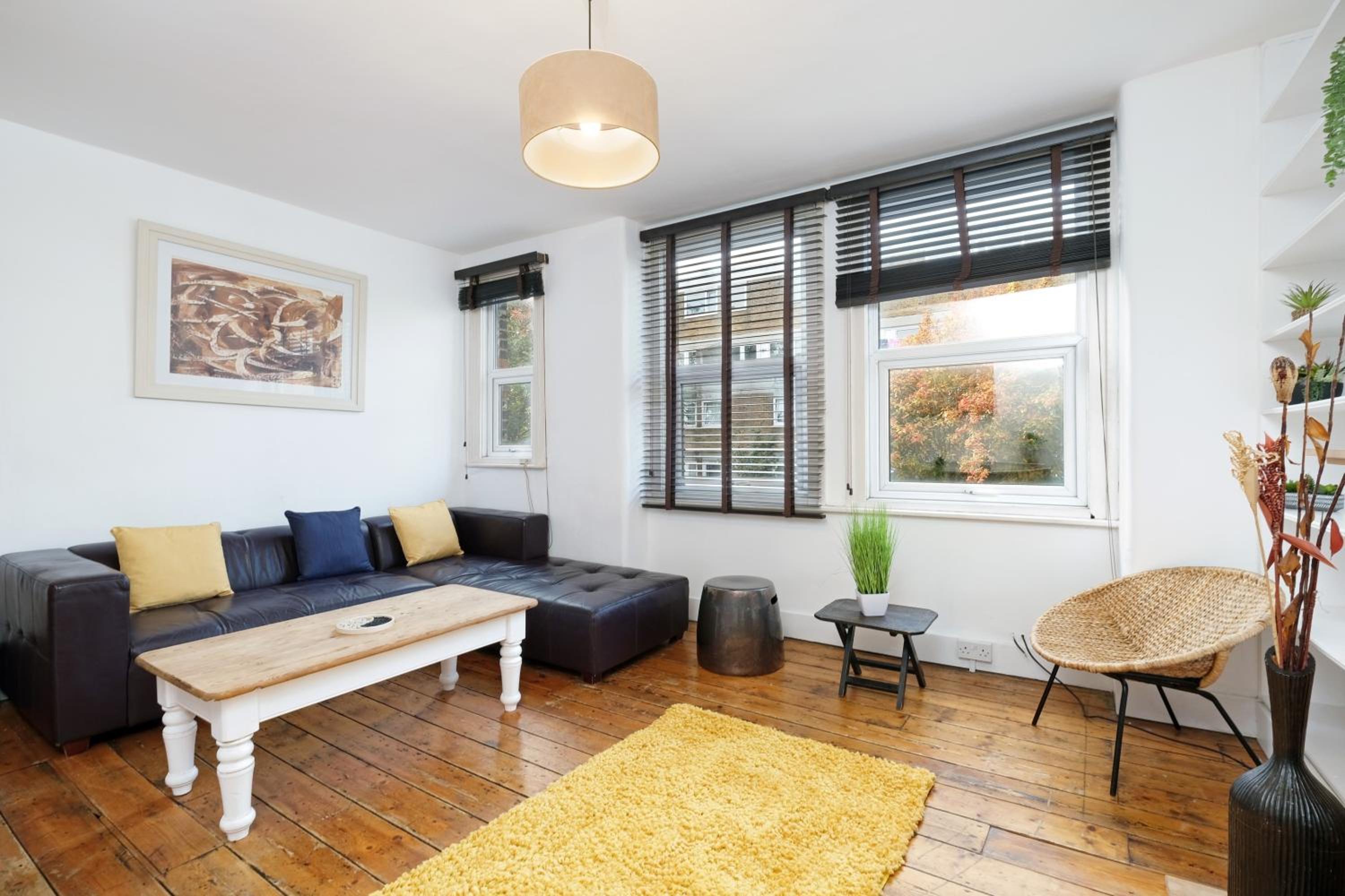 London Spacious 3 Bedroom House, Fulham By MDPS