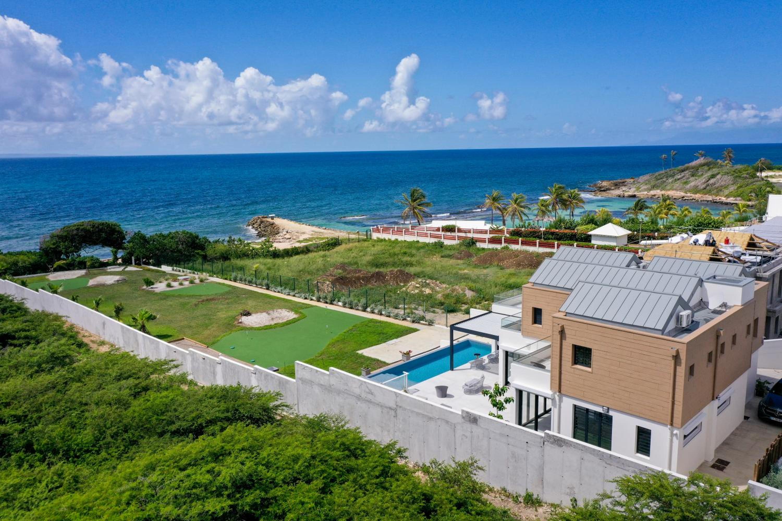 Luxury Villa Beach and Putt avec accès plage