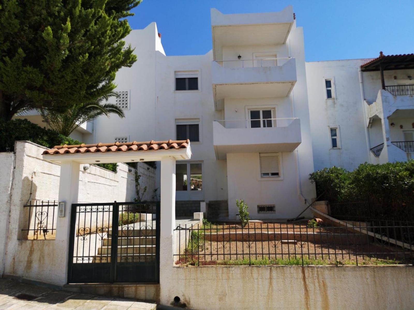 Villa Poseidonia Punta Zeza (Lavrio) by the beach photo 2
