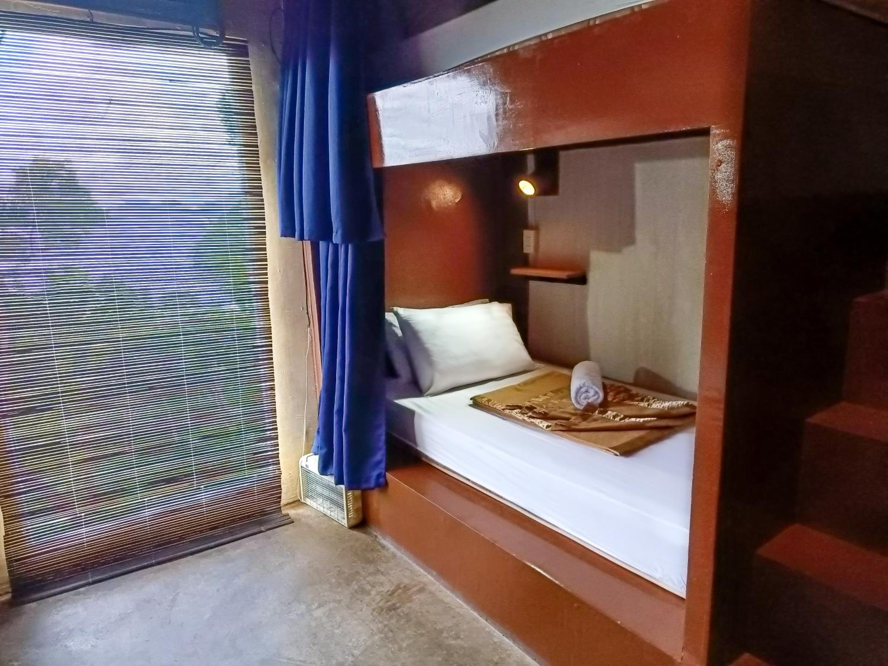 Lexias Hostel and Workspace - El Nido