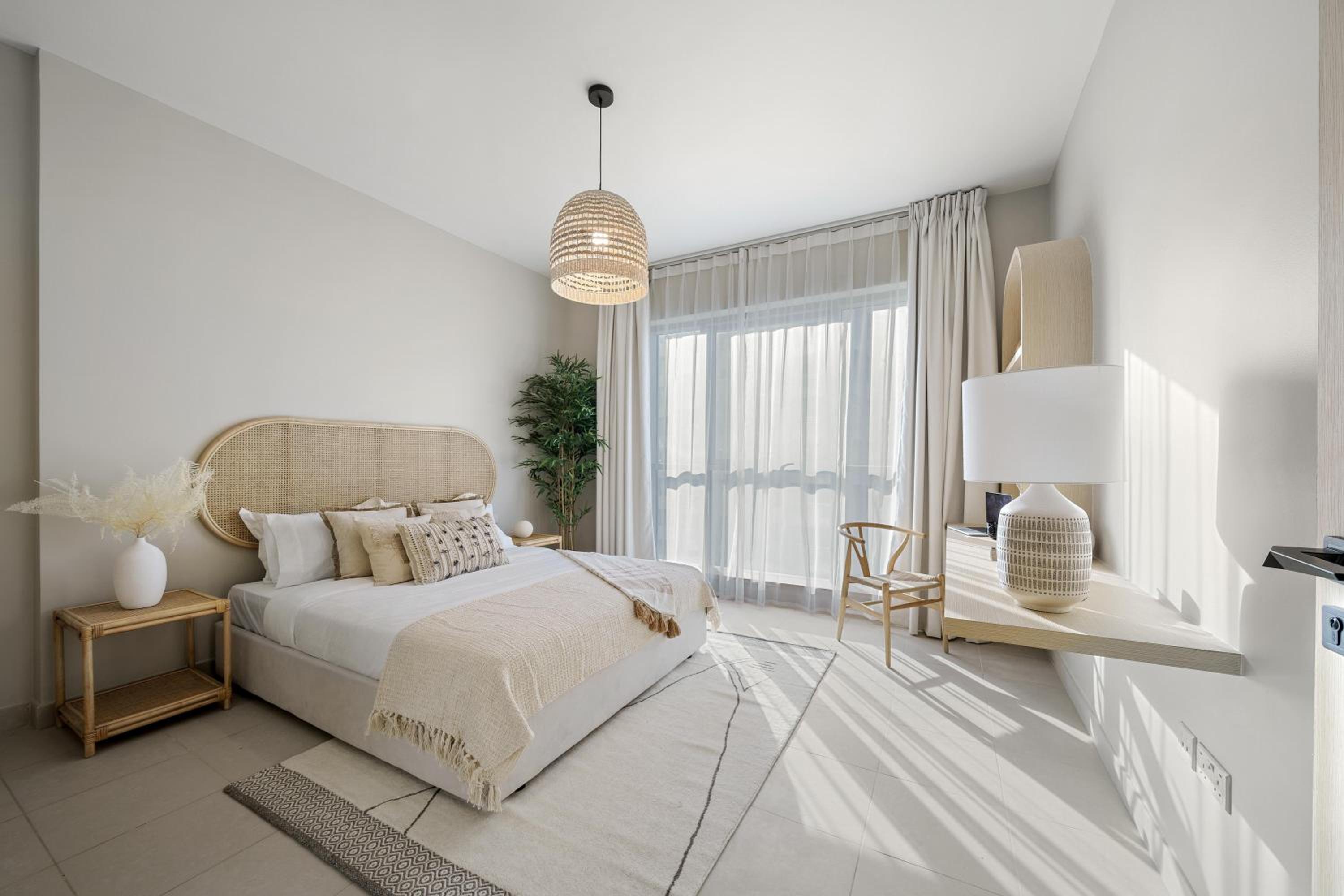 Luxury Apartment with Burj Khalifa View in Downtown