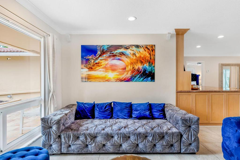 3BDR Villa-HeatedPool-6minFt.Lauderdale Beach-8PPL view 3