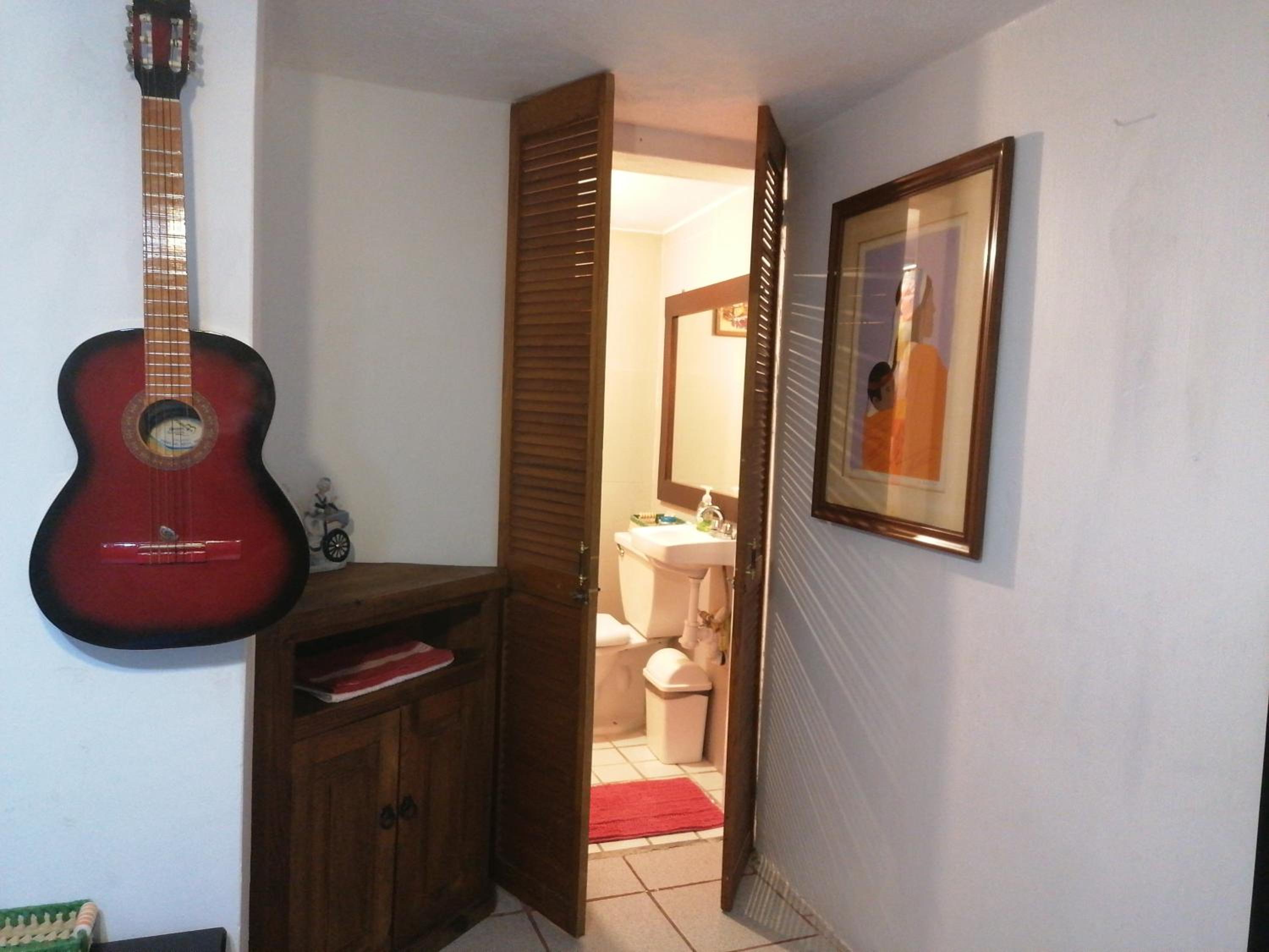 ¡Confortable y Privado! - Ubicado en Av. principal