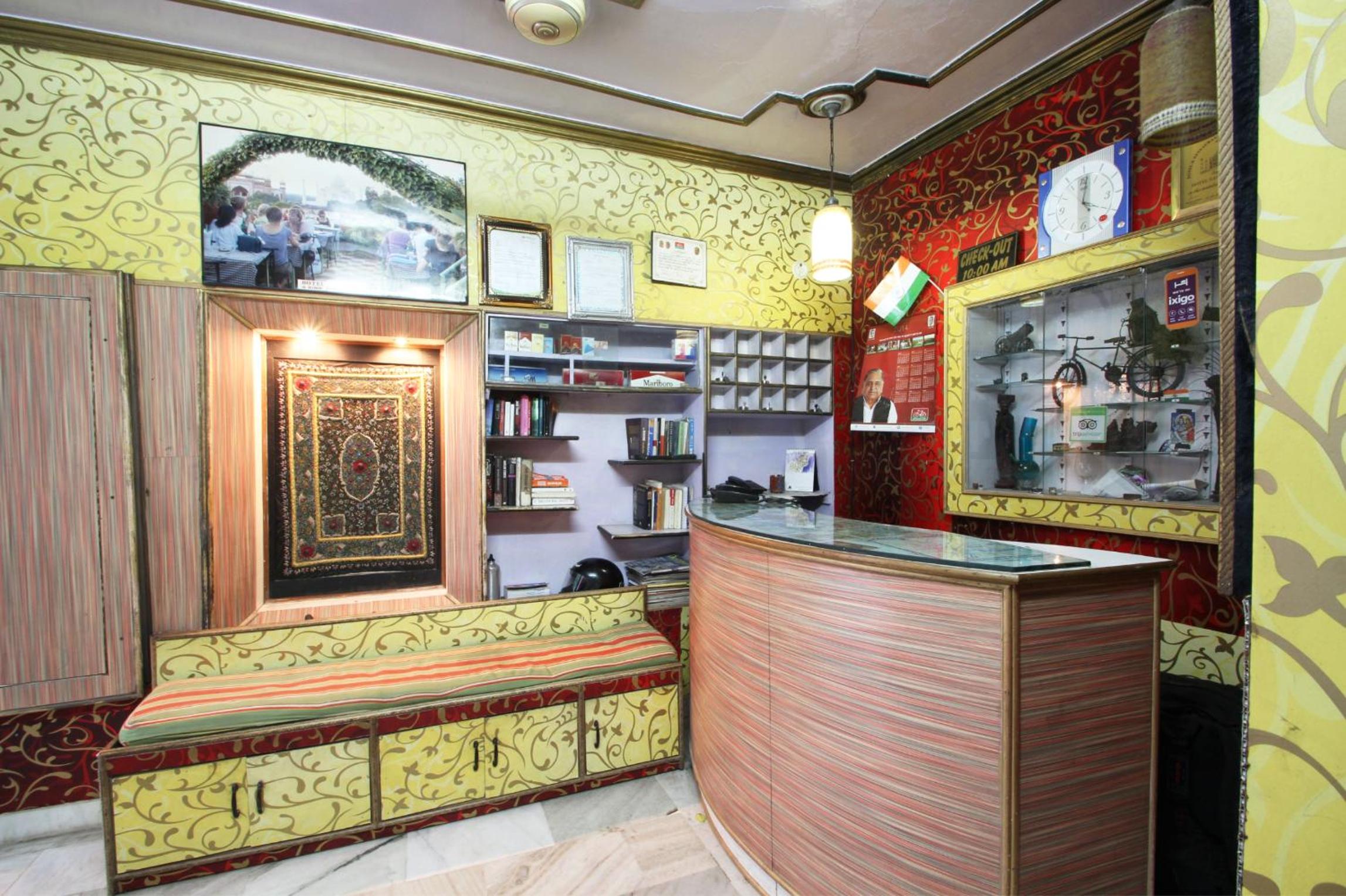 Hotel Saniya Palace inn