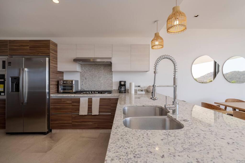 Private pool & spa with stunning ocean views Solaria E 101