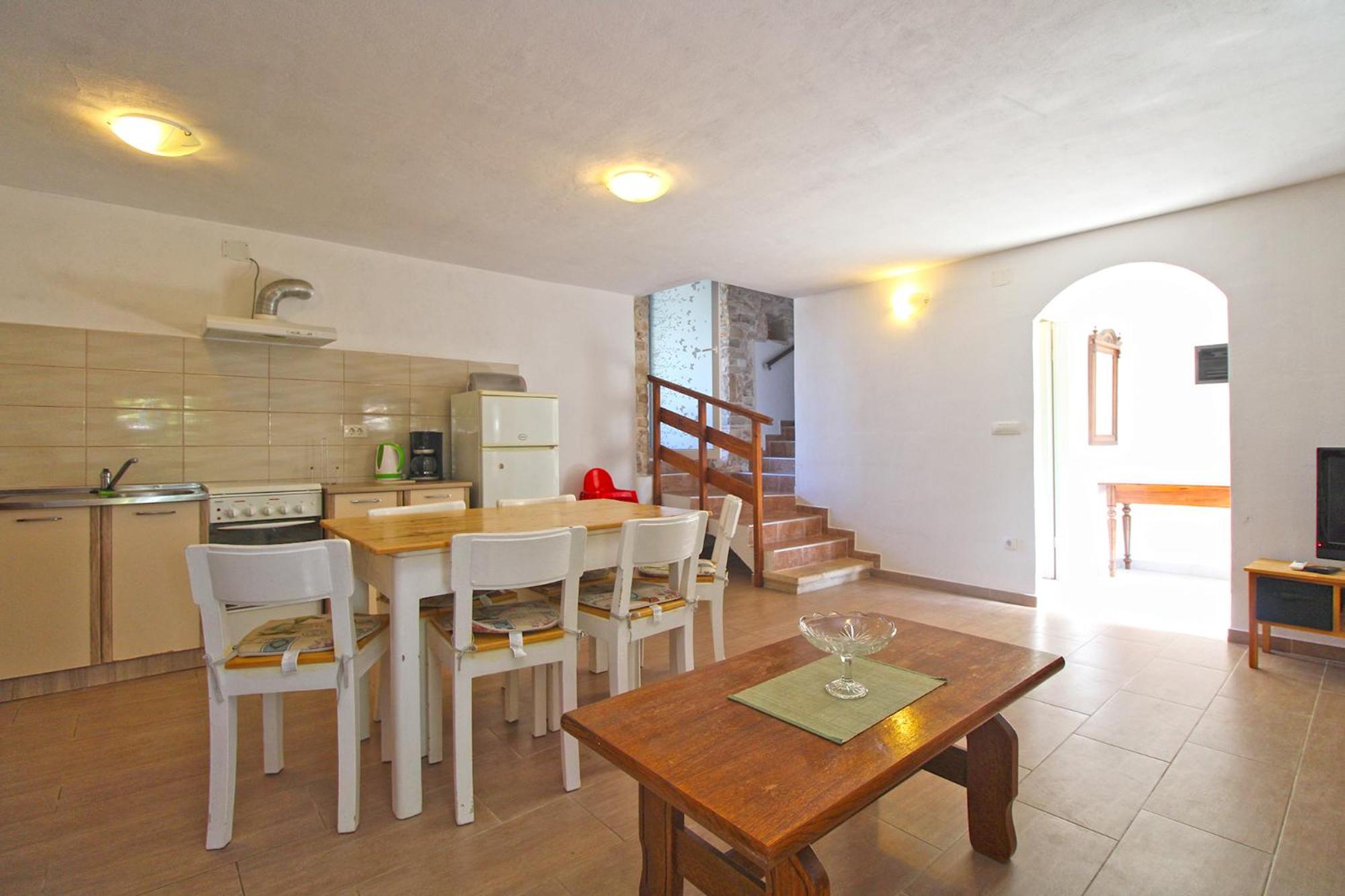 House 917 view 5