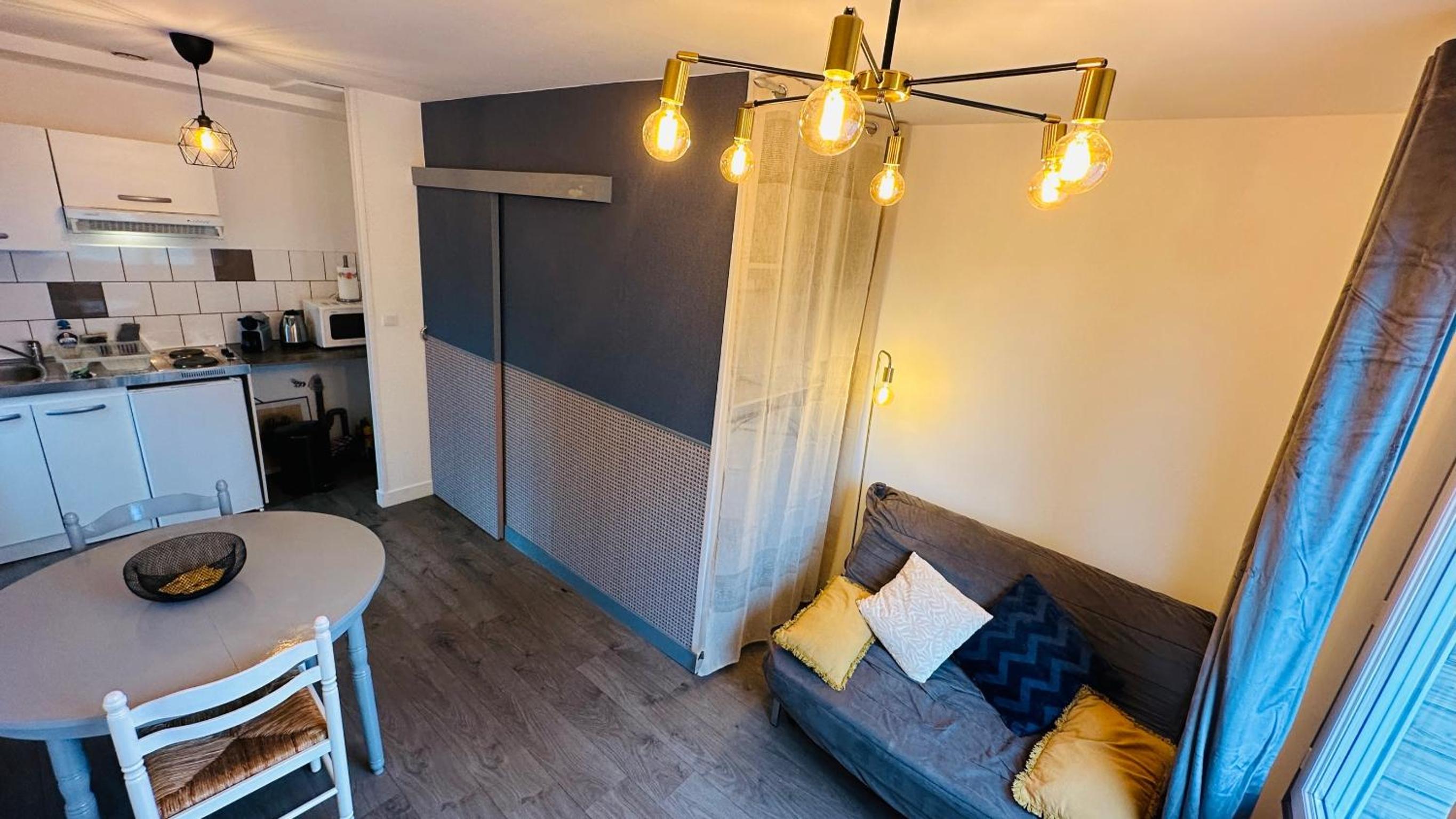 LA VILLA DEKO - Studio avec parking proche Université et Hôpital